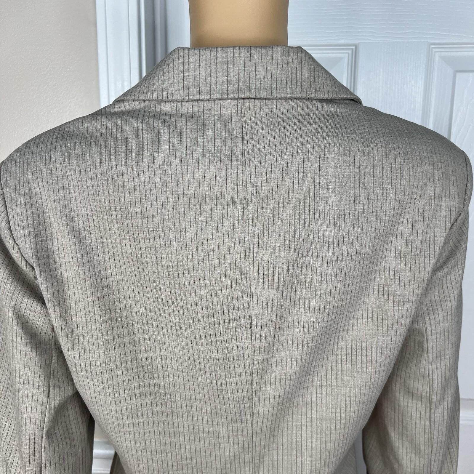 10-4944.jpg New York & Company Polyester Viscose Spandex Skirt 12 Suit 14 Sand Striped 2PC