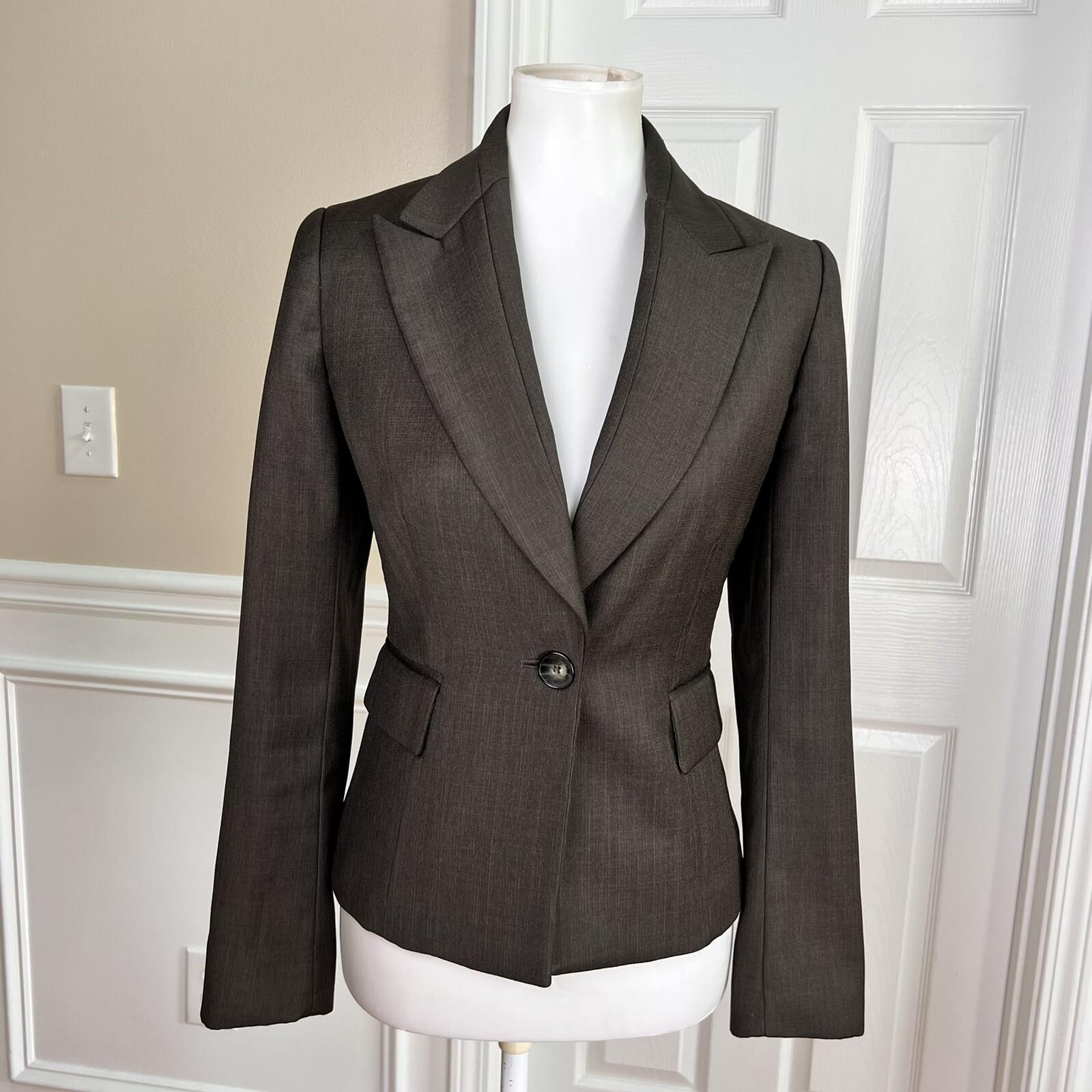 10-4985.jpg Nine West Women Polyester Blazer Size 4 Dark Green Lined Peak Collar 1 Piece