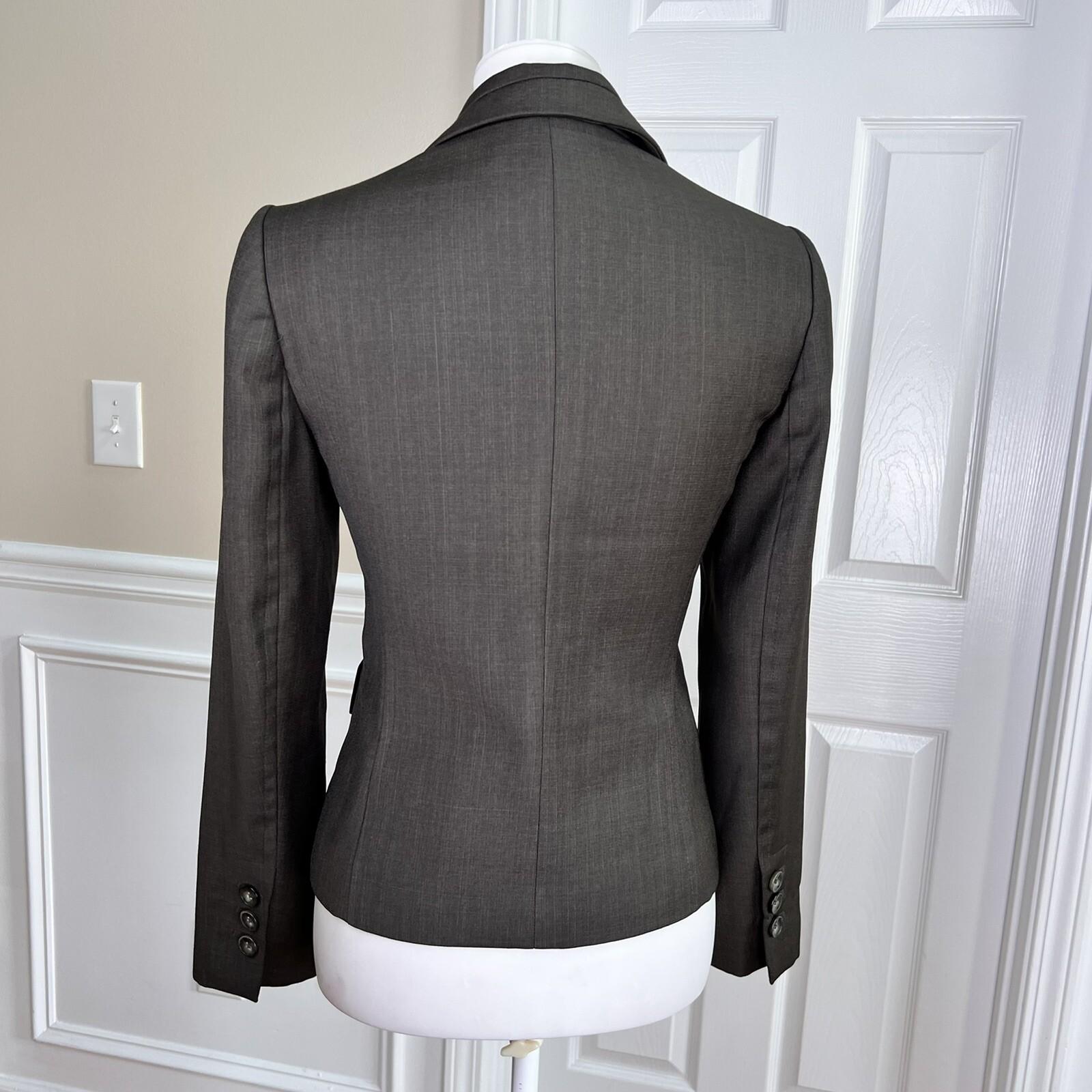 10-4987.jpg Nine West Women Polyester Blazer Size 4 Dark Green Lined Peak Collar 1 Piece
