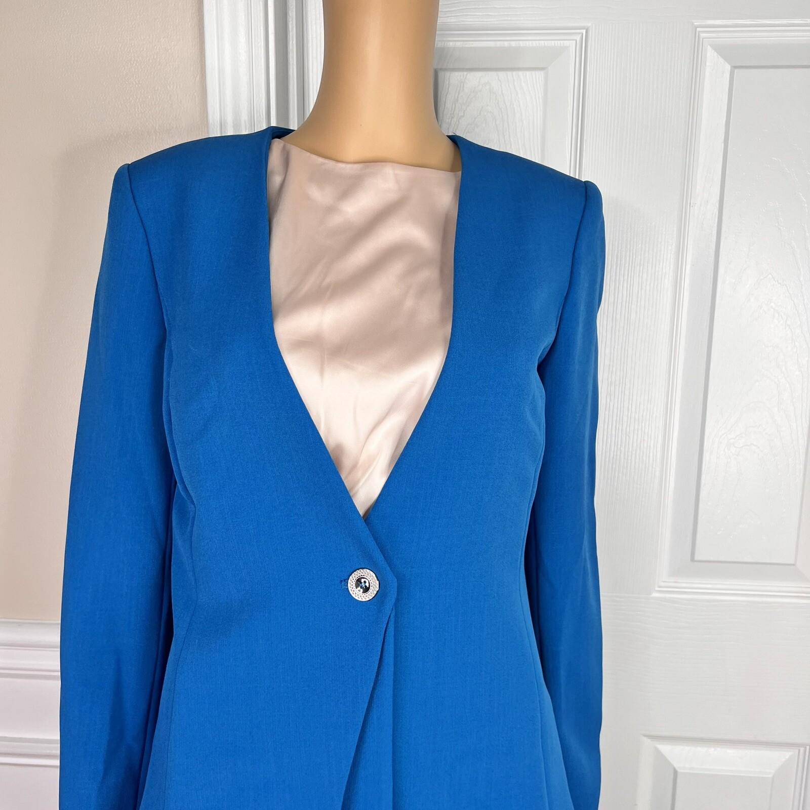 Preston & York Polyester Spandex Skirt Suit Size 6 Top Size S Blue V Neck 2 PC