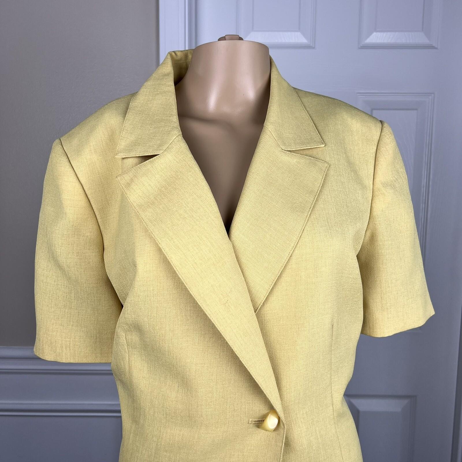 Le Suit Women Polyester Blazer Size 14Yellow Lined Notch Collar Wrap