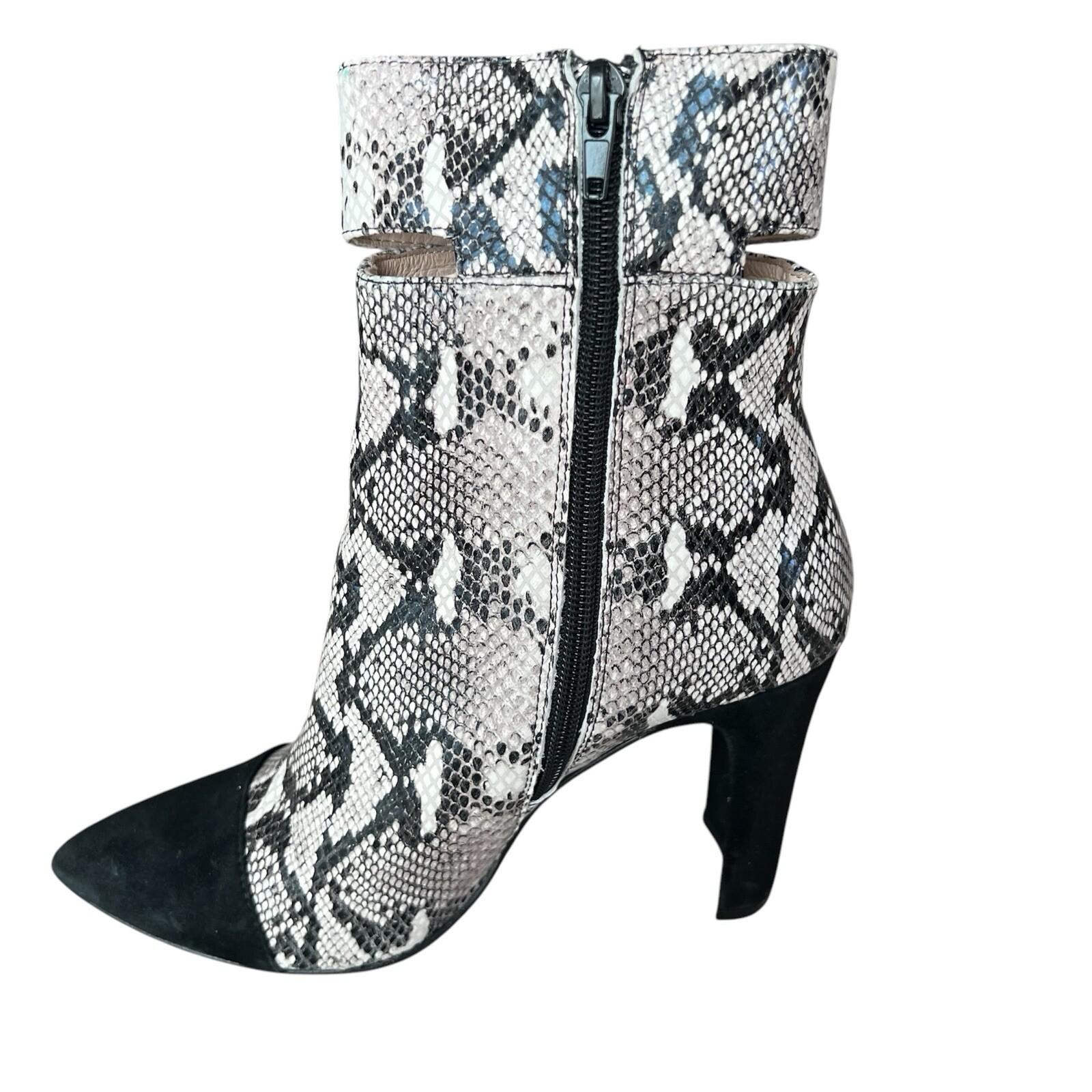 42 Gold Kiki Snakes Print Booties 8.5M Suede Heeled Pointed Toe Cut Out Ankle