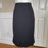 TAHARI ASL Women Black Striped Polyester Rayon Pleated Skirt Size 6