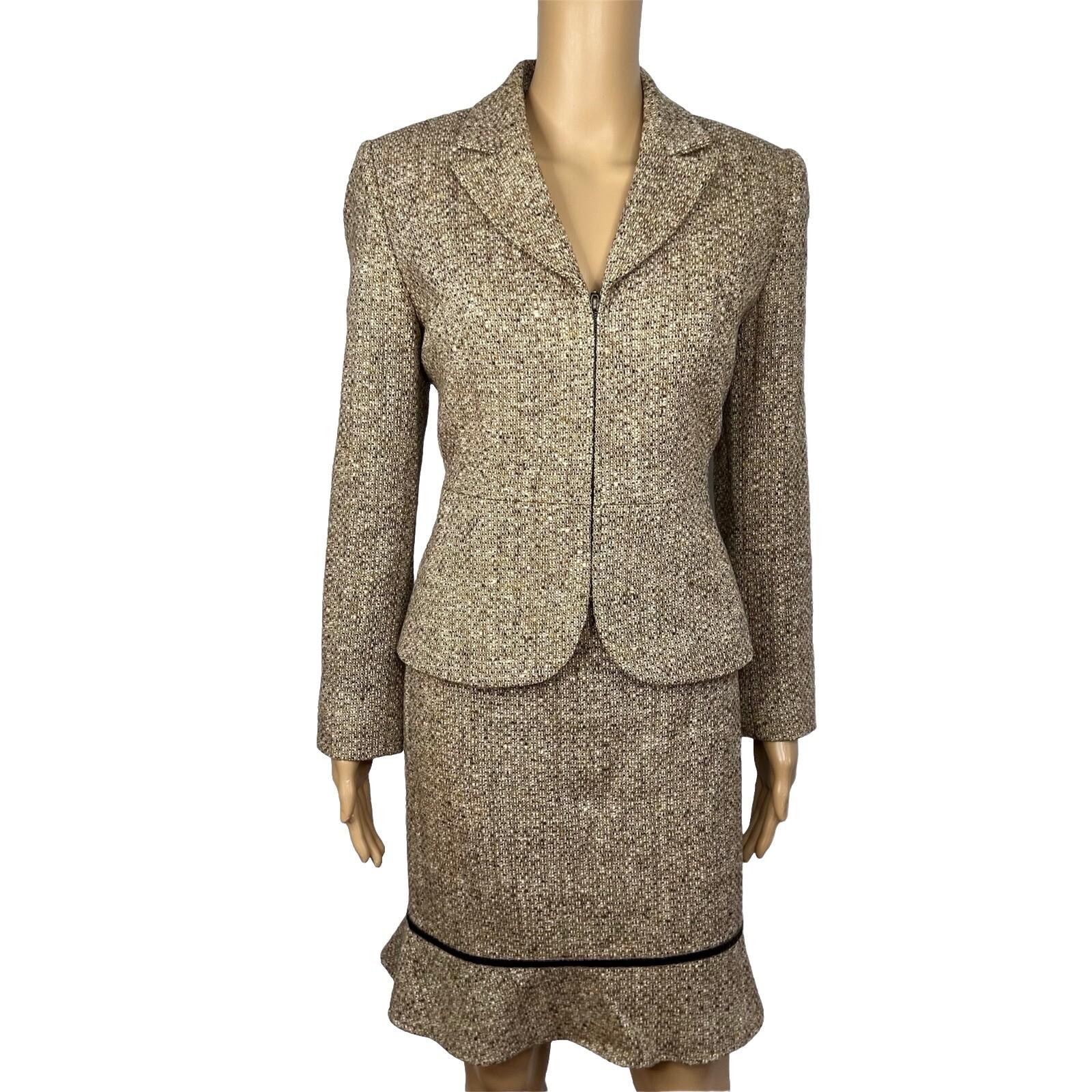 Liz Claiborne Tweed Brown Beige Skirt Suit Size 8P Ruffle Zip Up Lined 2PC