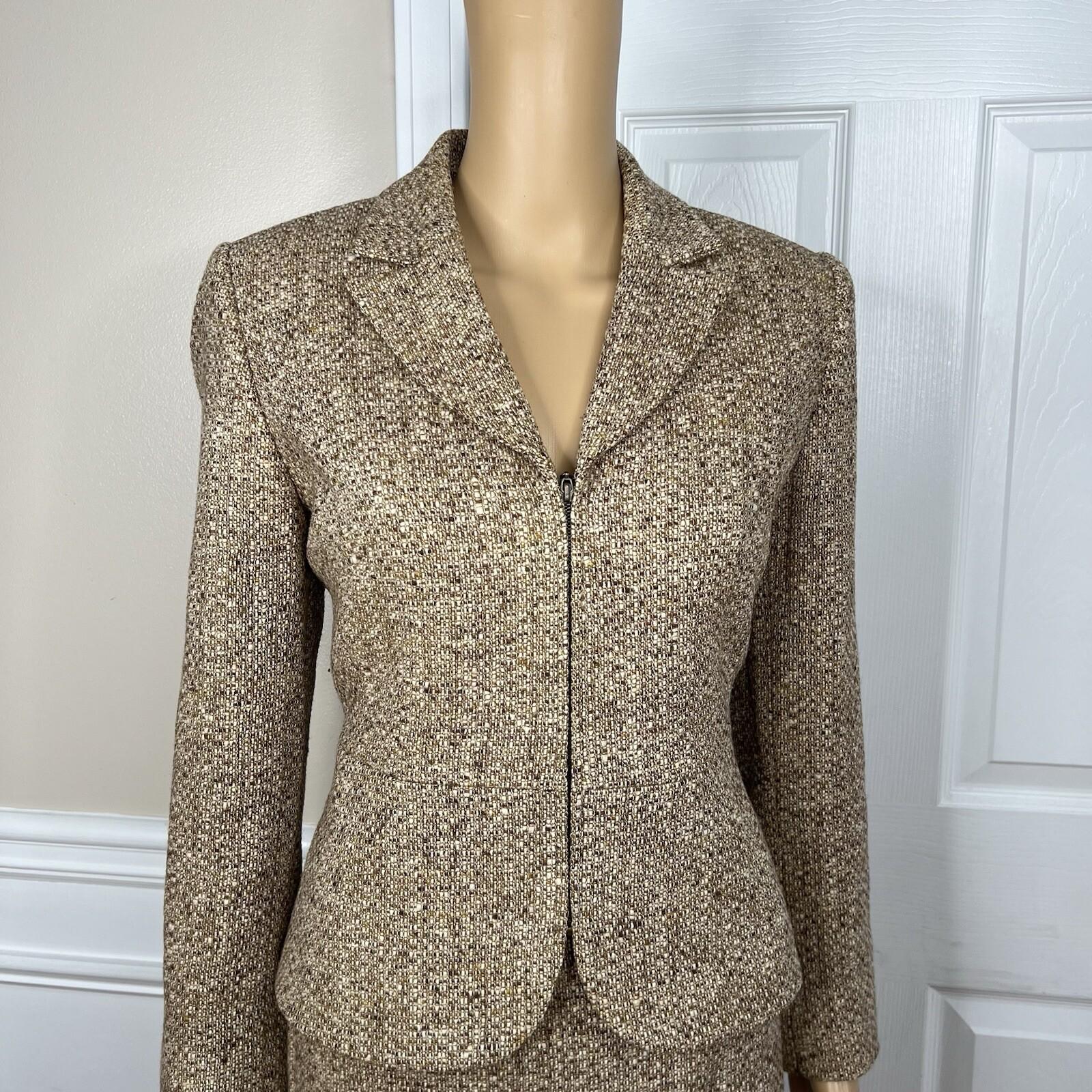 Liz Claiborne Tweed Brown Beige Skirt Suit Size 8P Ruffle Zip Up Lined 2PC