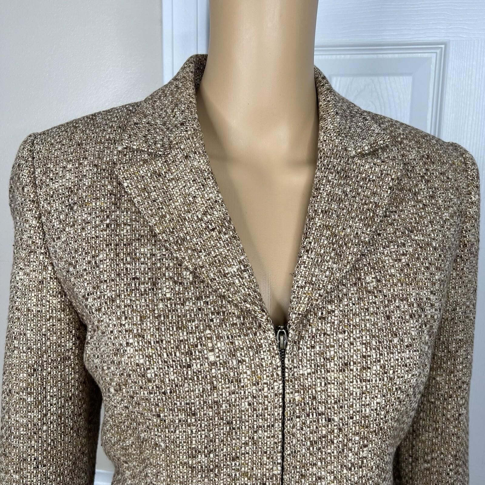 Liz Claiborne Tweed Brown Beige Skirt Suit Size 8P Ruffle Zip Up Lined 2PC