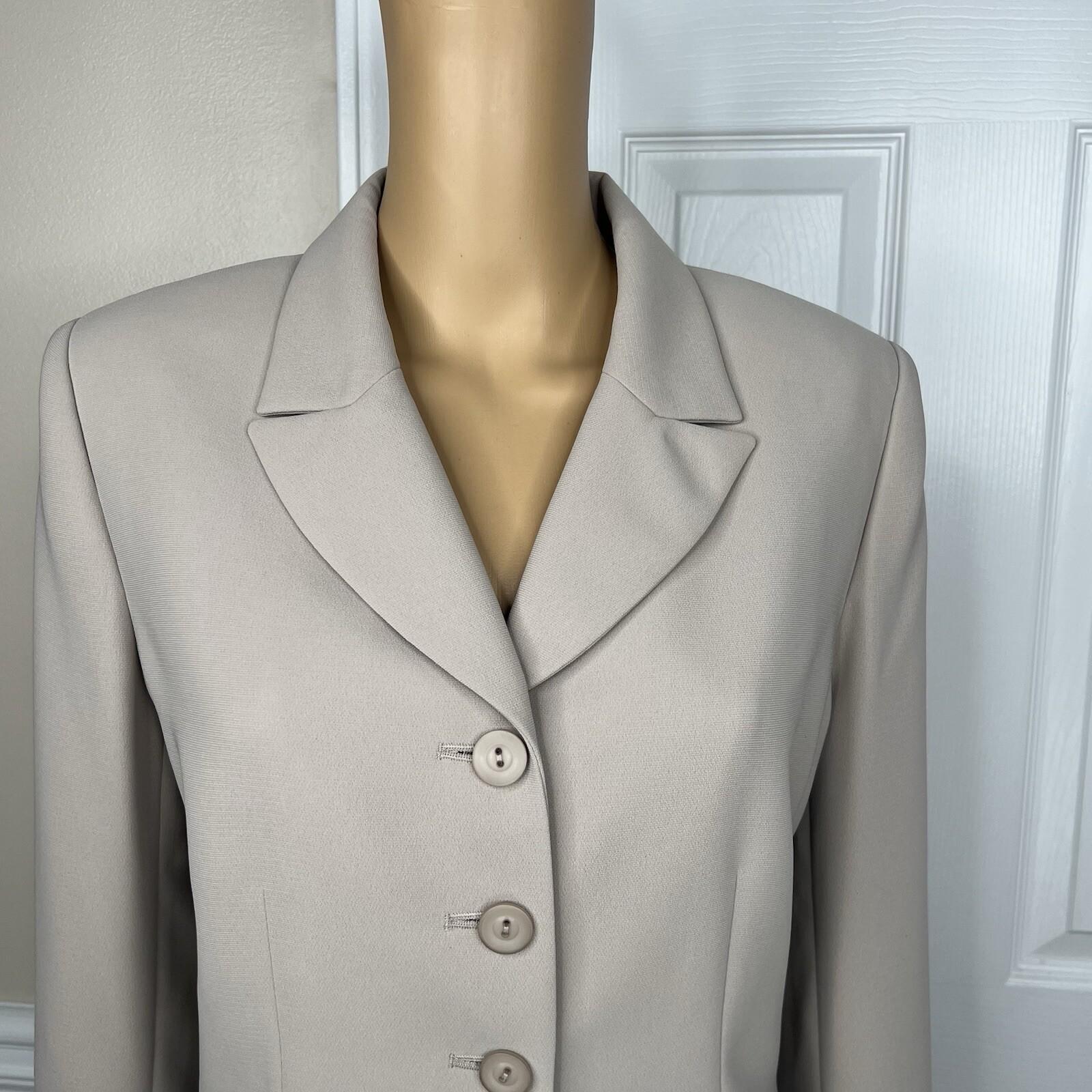 Collections for Le Suit Polyester Skirt Suit Size 8 Beige Pleated Lined 2PC