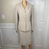 Collections for Le Suit Polyester Skirt Suit Size 8 Beige Pleated Lined 2PC