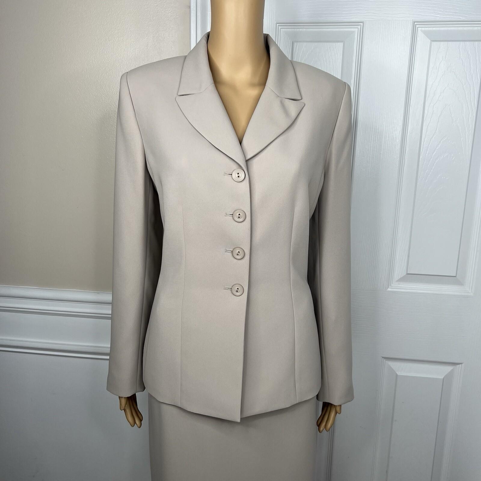 Collections for Le Suit Polyester Skirt Suit Size 8 Beige Pleated Lined 2PC
