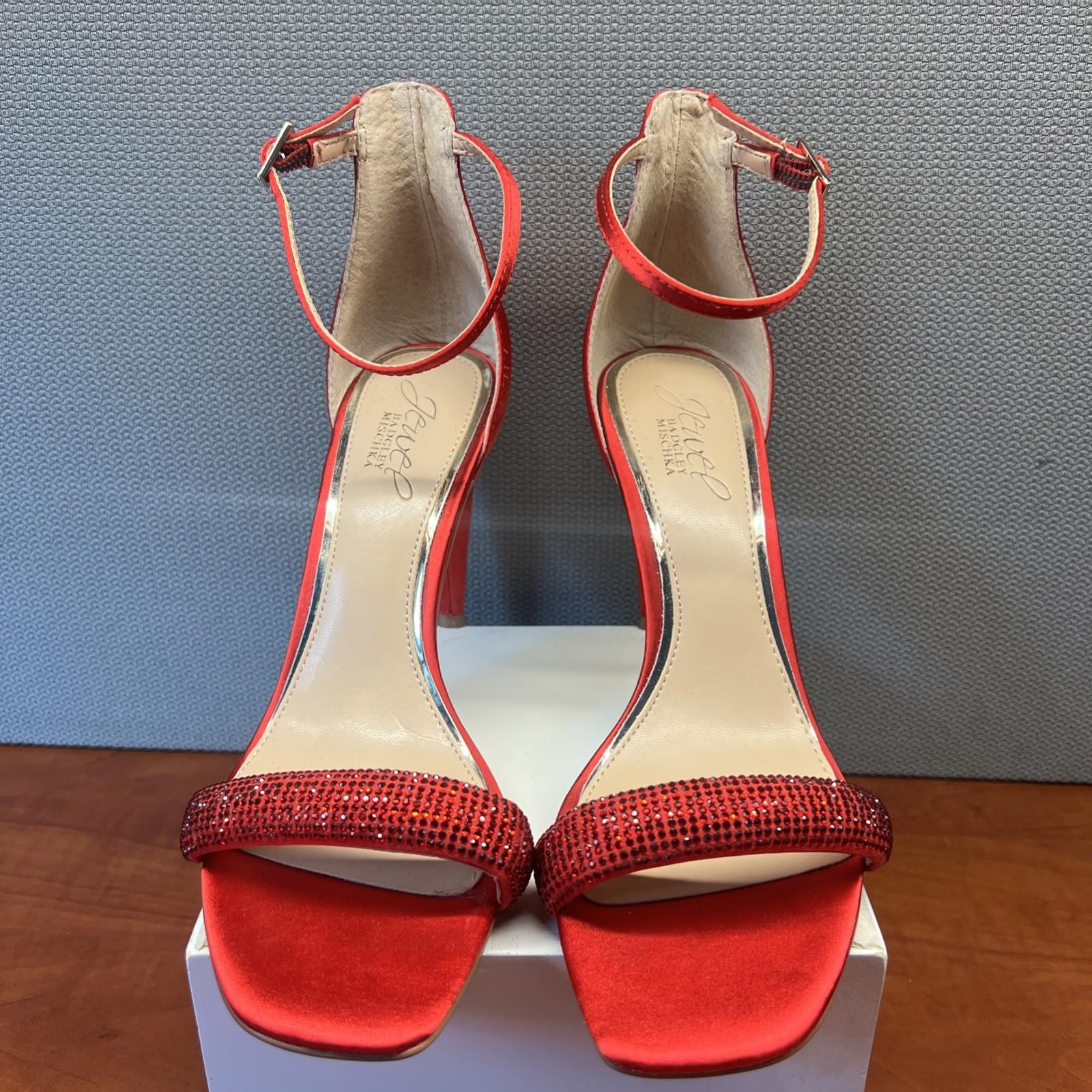 Badgley Mischka Buckle Heel Sandals 7.5 Red Stiletto Satin Sensual Chic Glitters