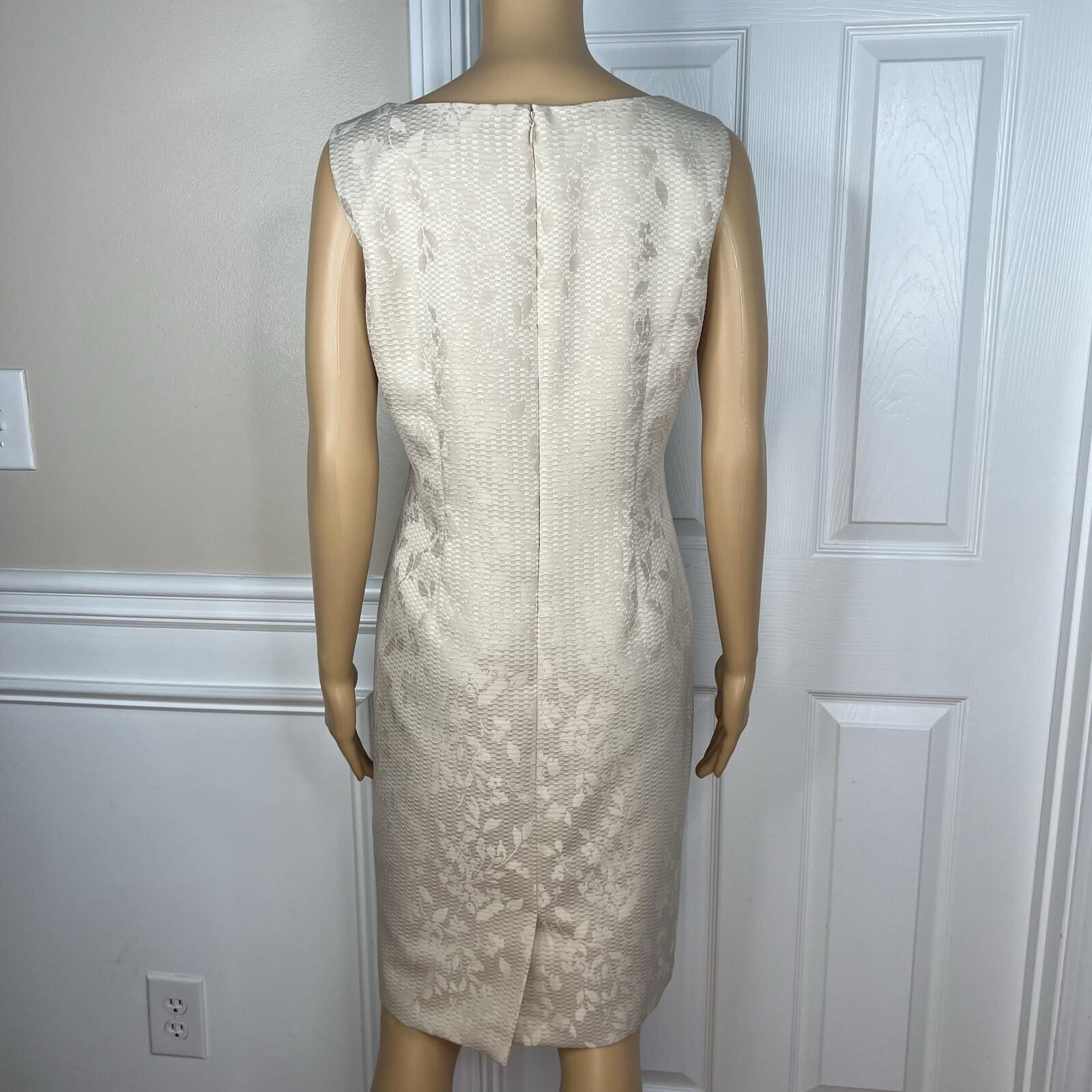 Evan Picone Women 2PC Polyester Dress Suit Size 10P Beige Stand Up Collar Lined