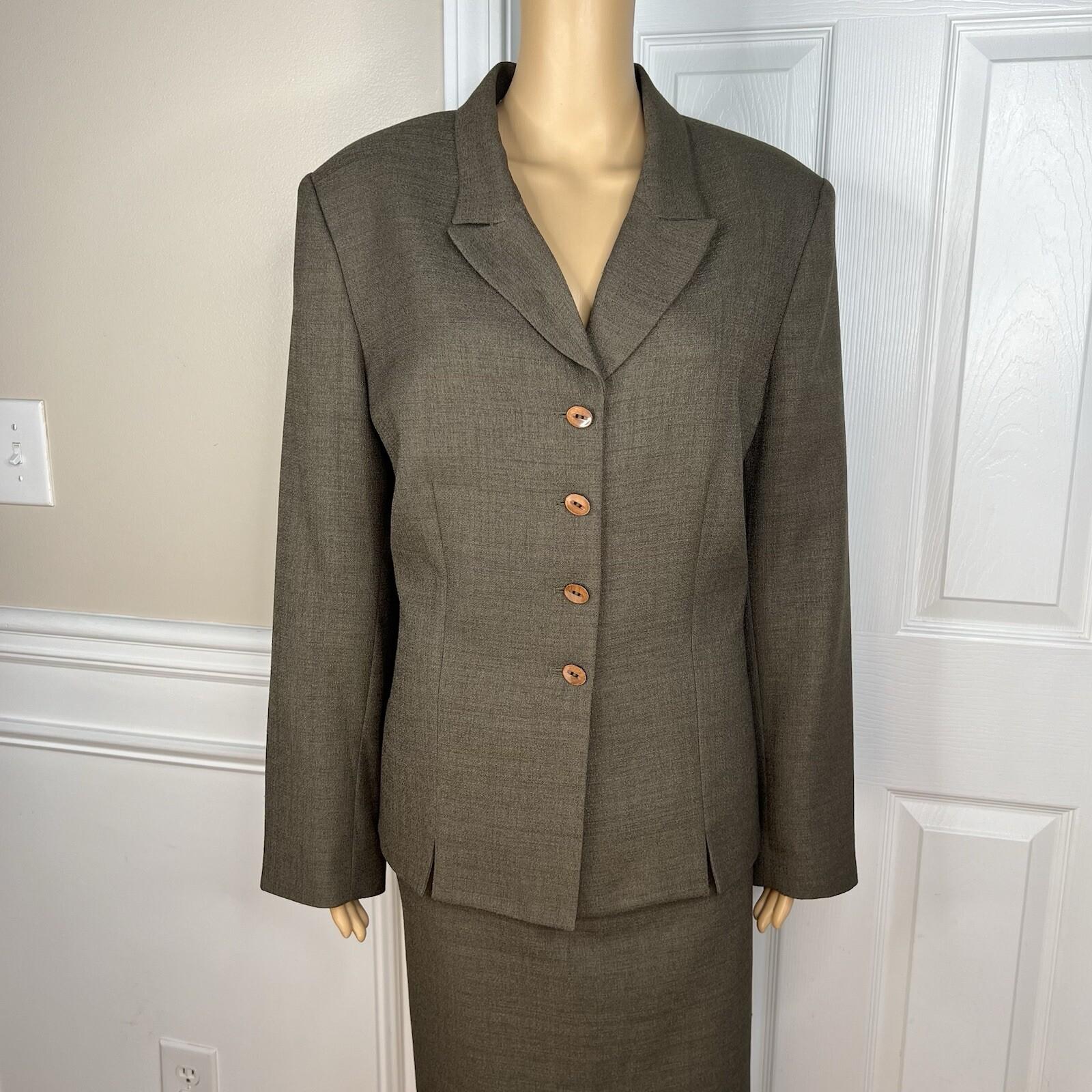 Le Suit Polyester Skirt Suit Size 16 Deep Green Lined Peak Collar Cocktail 2PC