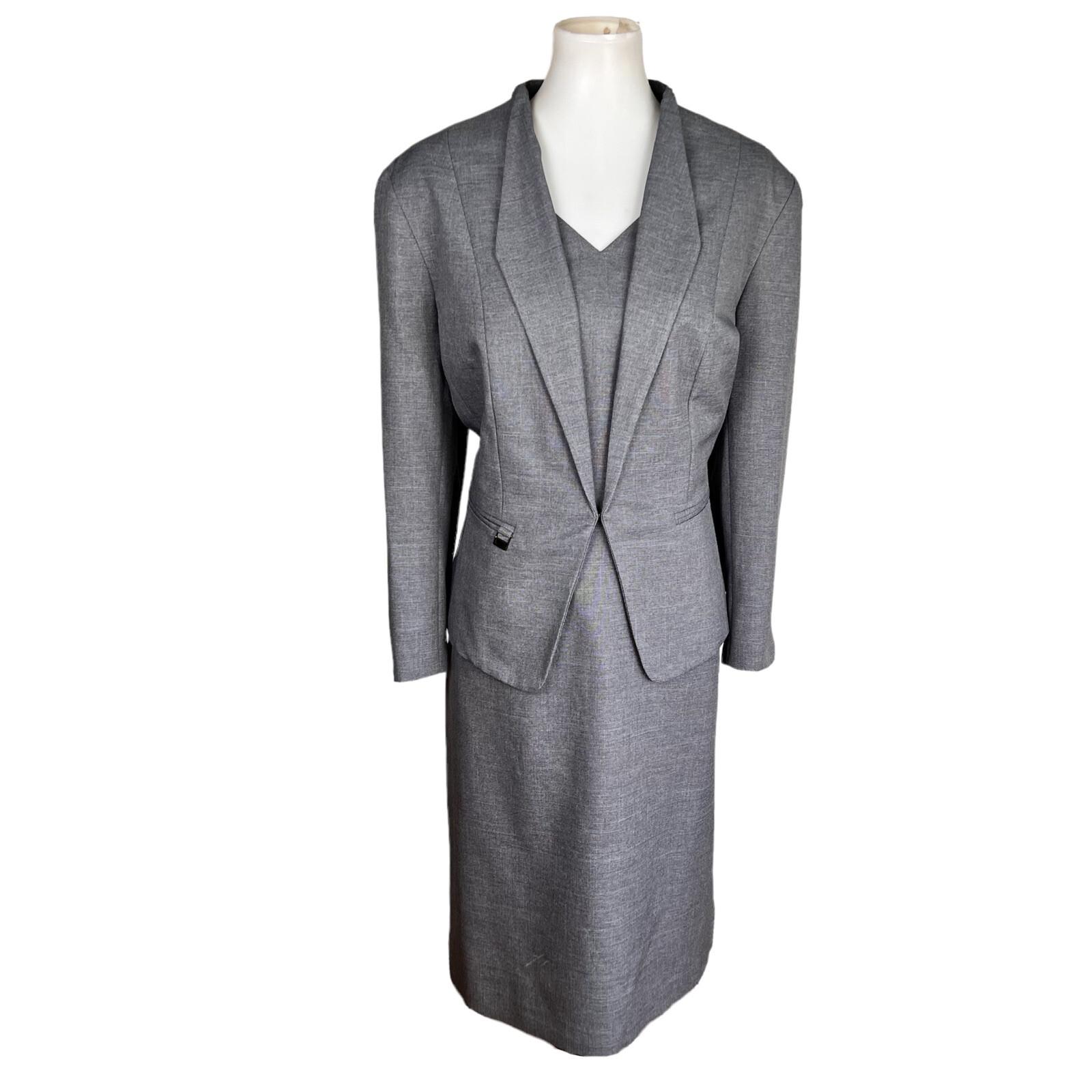 New EMILY Women 2PC Gray Polyester Lined Stand Up Collar Dress Suit Size 18