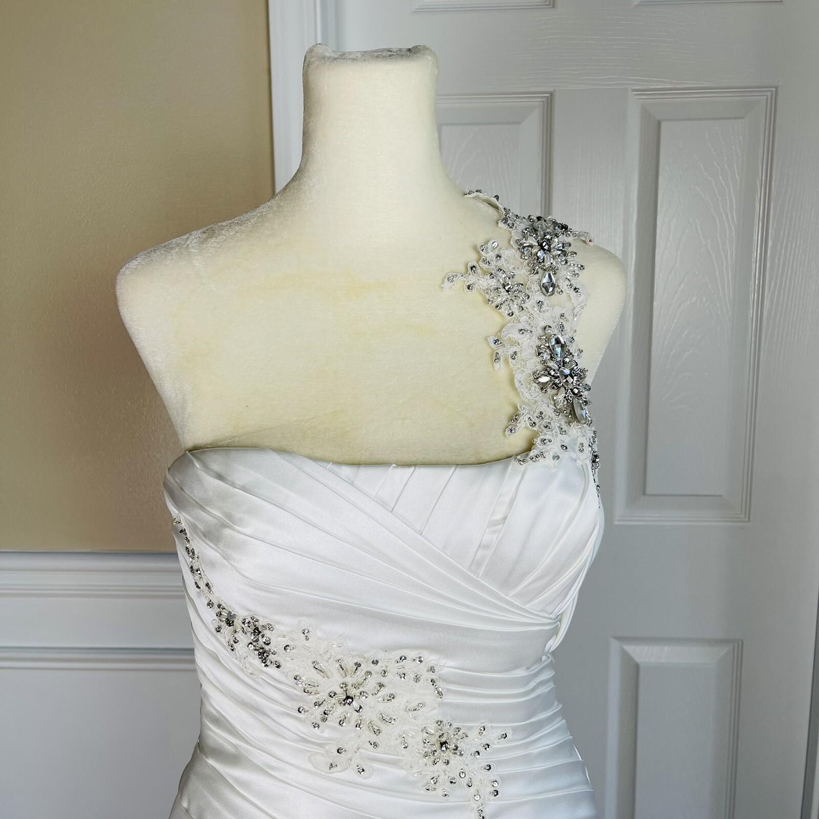KITTY CHEN White Beaded One Shoulder Pleated Lace Corset Wedding Dress Size 2-4