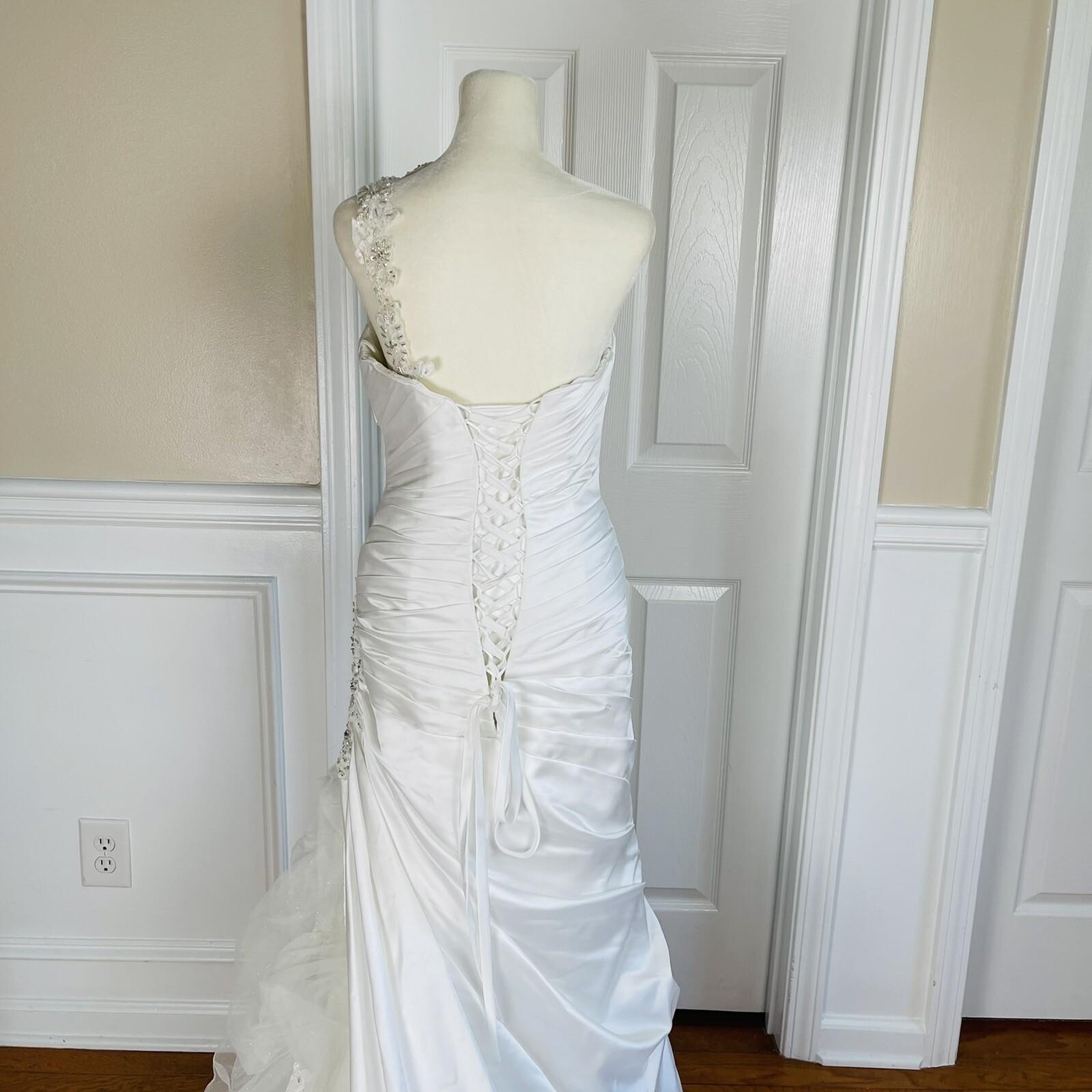 KITTY CHEN White Beaded One Shoulder Pleated Lace Corset Wedding Dress Size 2-4