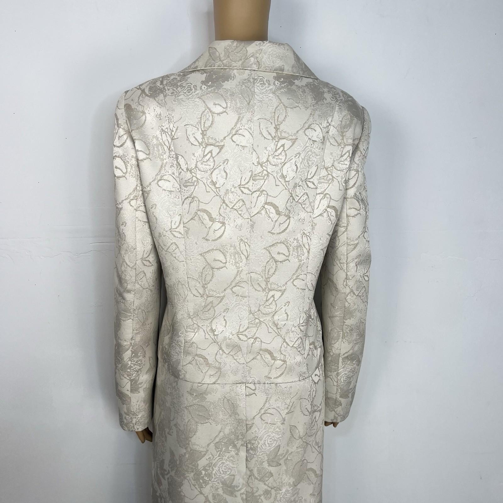 Le Suit Polyester Rayon Skirt Suit 12 Beige Floral Notch Collar Classic 2PC