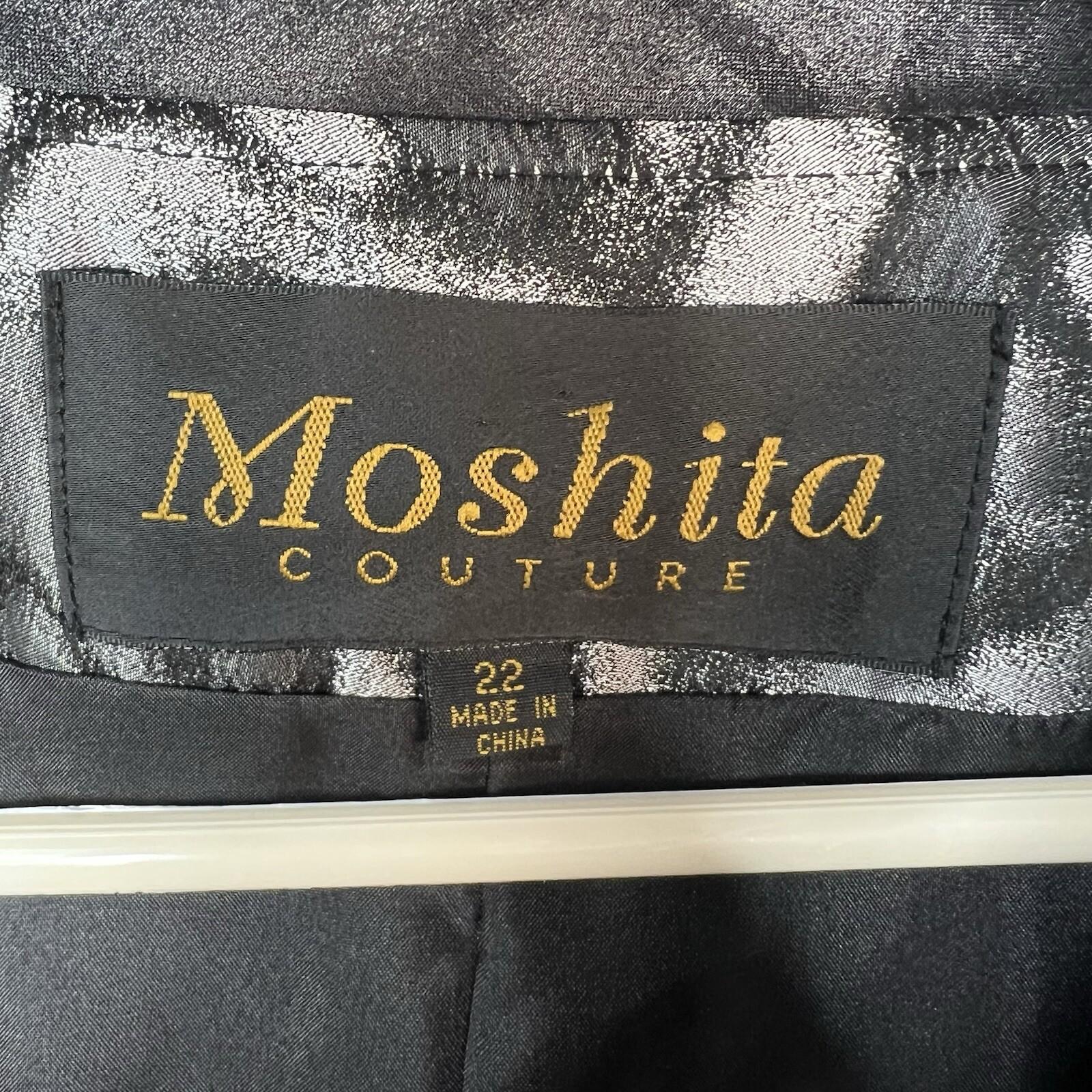 MOSHITA COUTURE Polyester Metallic Size 22 Wrap Silver Black Shawl Collar