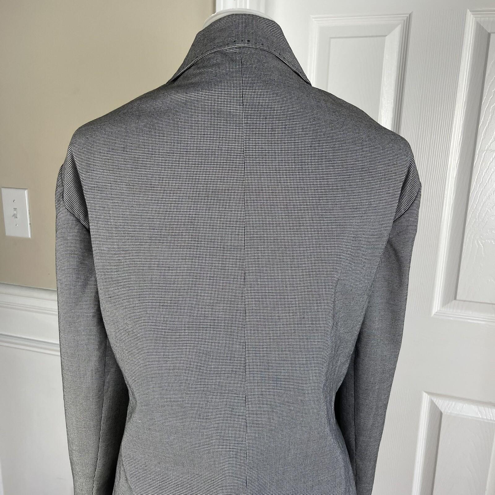 Larry Levine Polyester Stretch Skirt 22 W Suit 26 W Black White Notch Collar 2PC