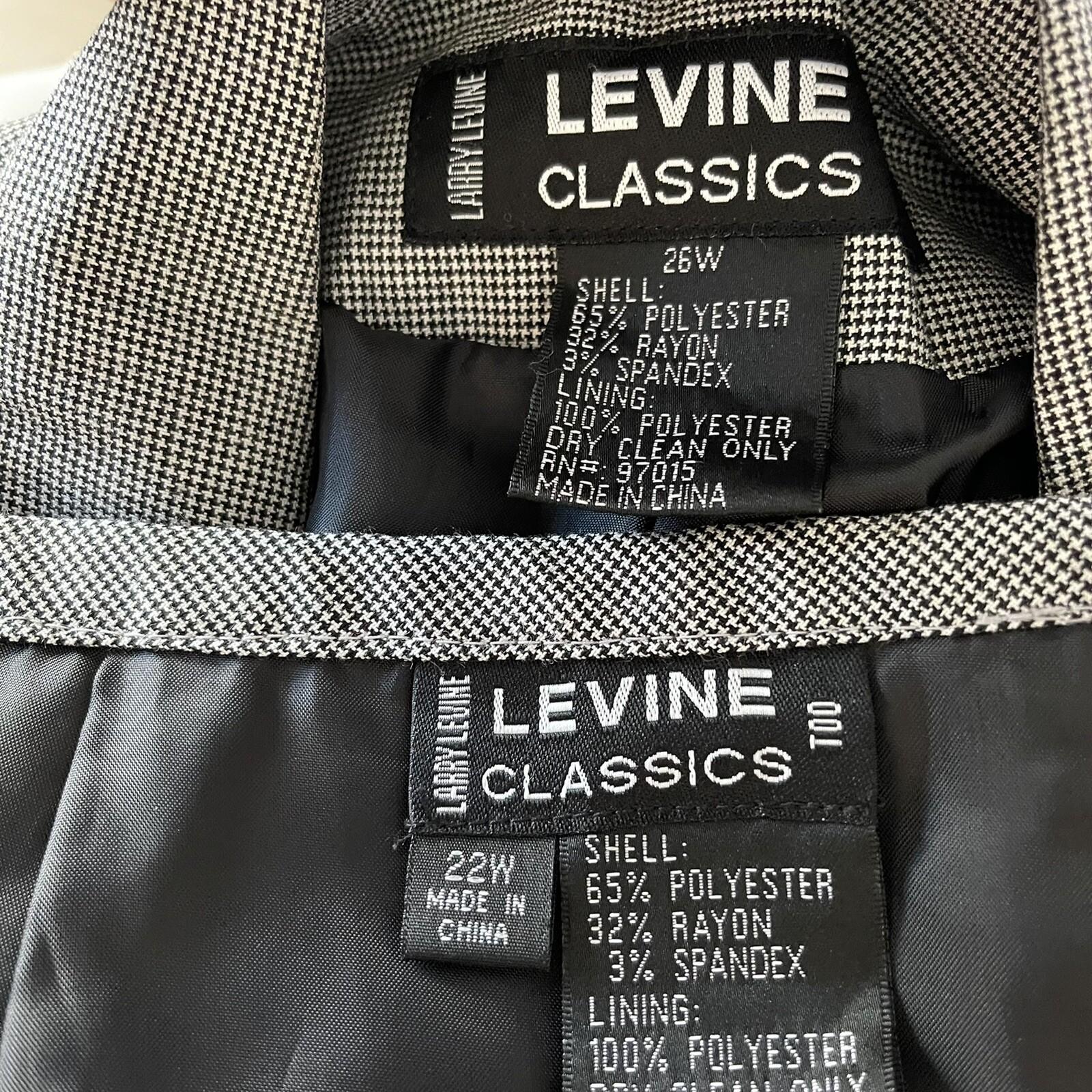 Larry Levine Polyester Stretch Skirt 22 W Suit 26 W Black White Notch Collar 2PC