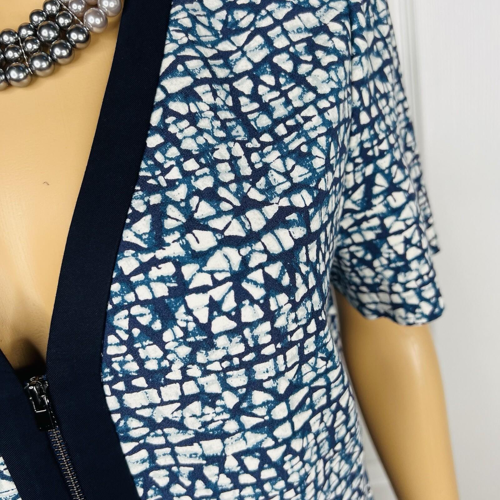 Tory Burch Peninsula Stretch Dress Size L Blue Geometric Pattern Zip Up V Neck