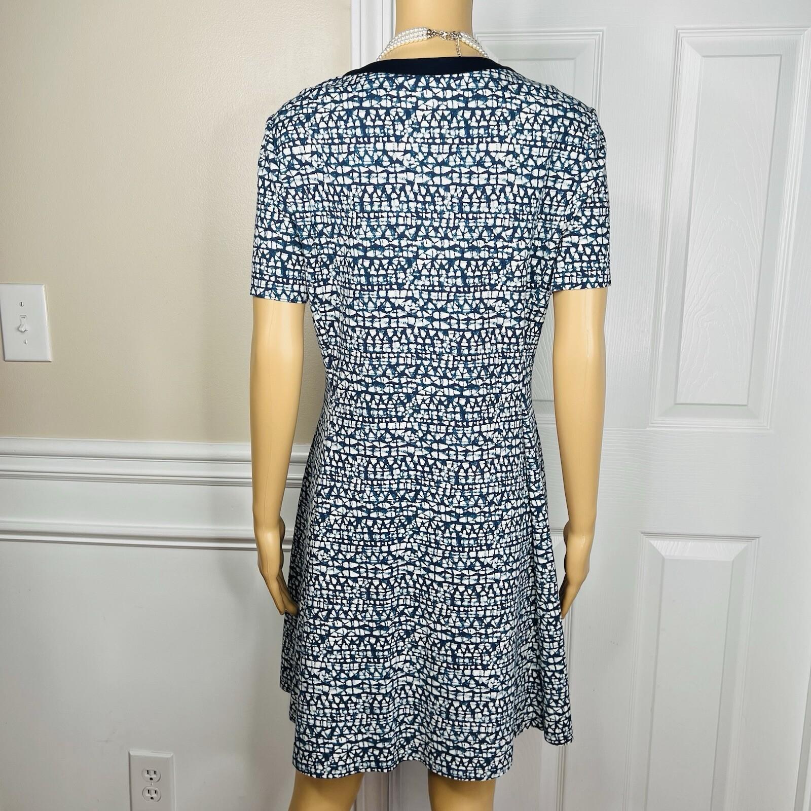 Tory Burch Peninsula Stretch Dress Size L Blue Geometric Pattern Zip Up V Neck