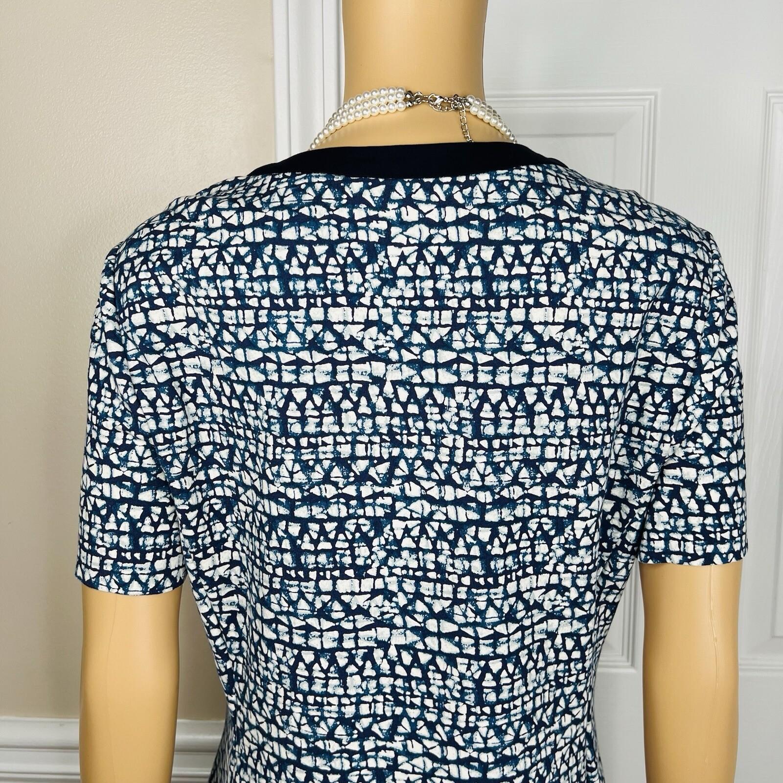 Tory Burch Peninsula Stretch Dress Size L Blue Geometric Pattern Zip Up V Neck