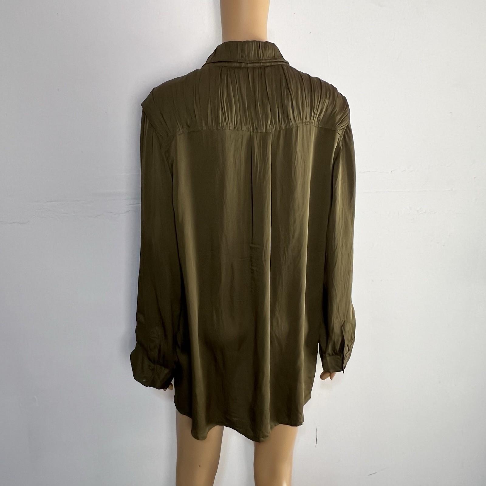 Alice + Olivia Button Down Silk Shirt Blouse XL Military Green Foldable sleeves