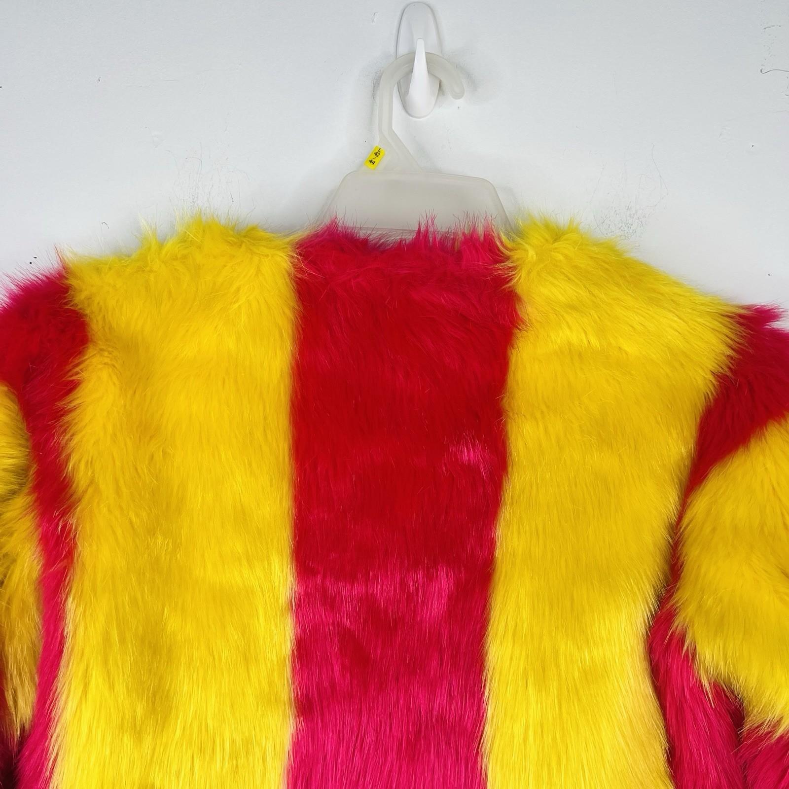Celebrity Fashion By Hera Collection Faux Fur Jacket Size S Pink Yellow Cropped