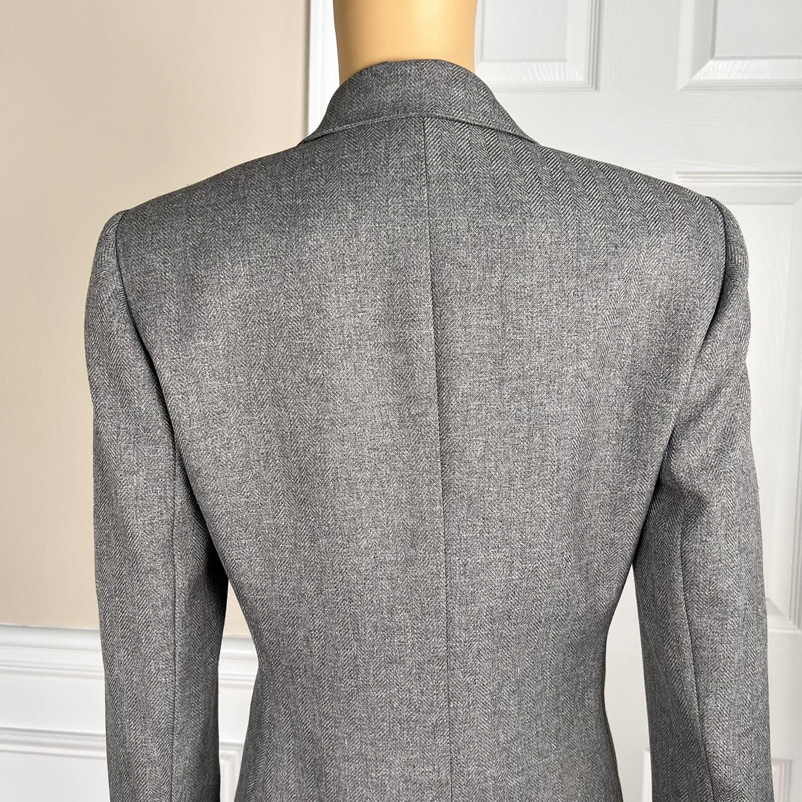 Le Suit Polyester Pant Suit Size 4P Gray Single Breasted Lined 2PC Notch Collar
