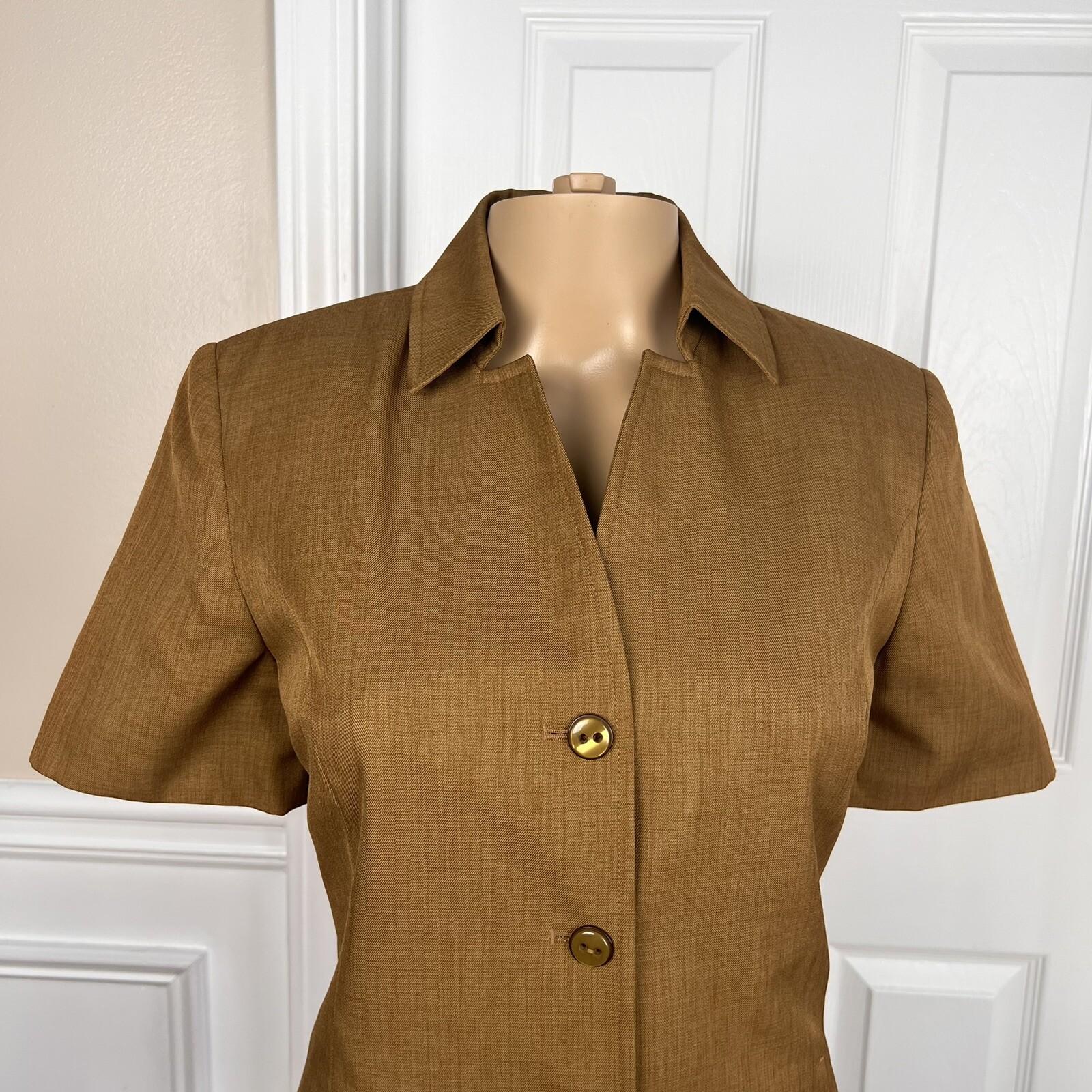 New LARRY LEVINE 2PC Ginger Polyester Lined Short Sleeves Pant Suit Size 4P