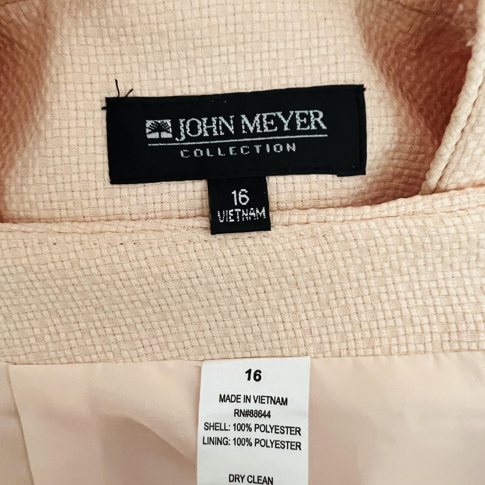 John Meyer Polyester Skirt Suit Size 16 Salmon Stand Up Collar Zip Up 2 Piece