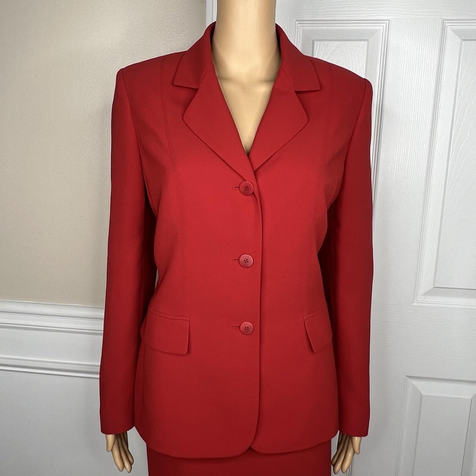 Le Suit Women Polyester Skirt Suit Size 8 Red Lined Notch Collar Business 2PC