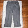 Le Suit Women  Polyester Pant Suit Size 16 Gray Lined Notch Collar Career 2PC