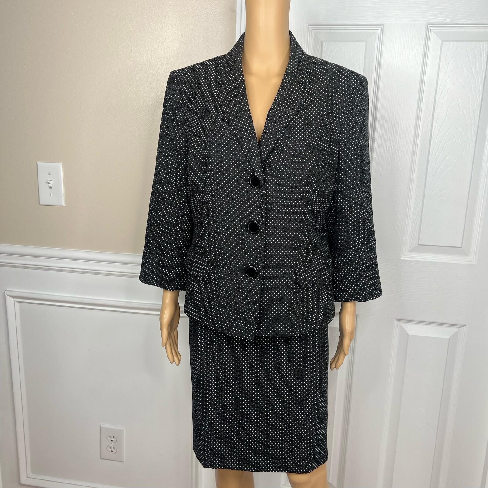 10-688.jpg Le Suit Women Polyester Skirt Suit Size 14 Black White Notch Collar Lined 2PC