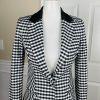 10-6917.jpg GUESS Los Angeles Black White Cotton Stretch Professional Elegant Blazer Size 4