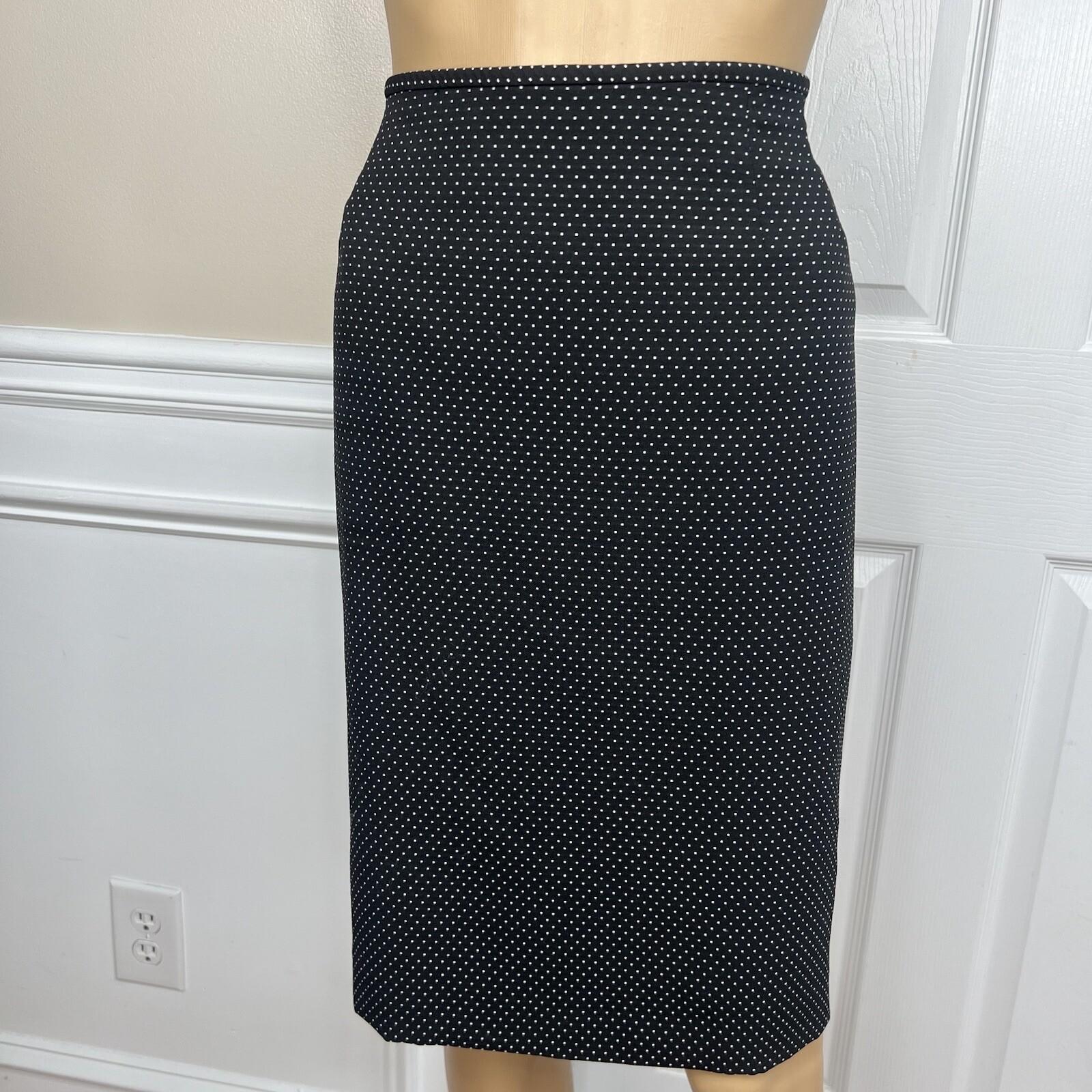 10-692.jpg Le Suit Women Polyester Skirt Suit Size 14 Black White Notch Collar Lined 2PC
