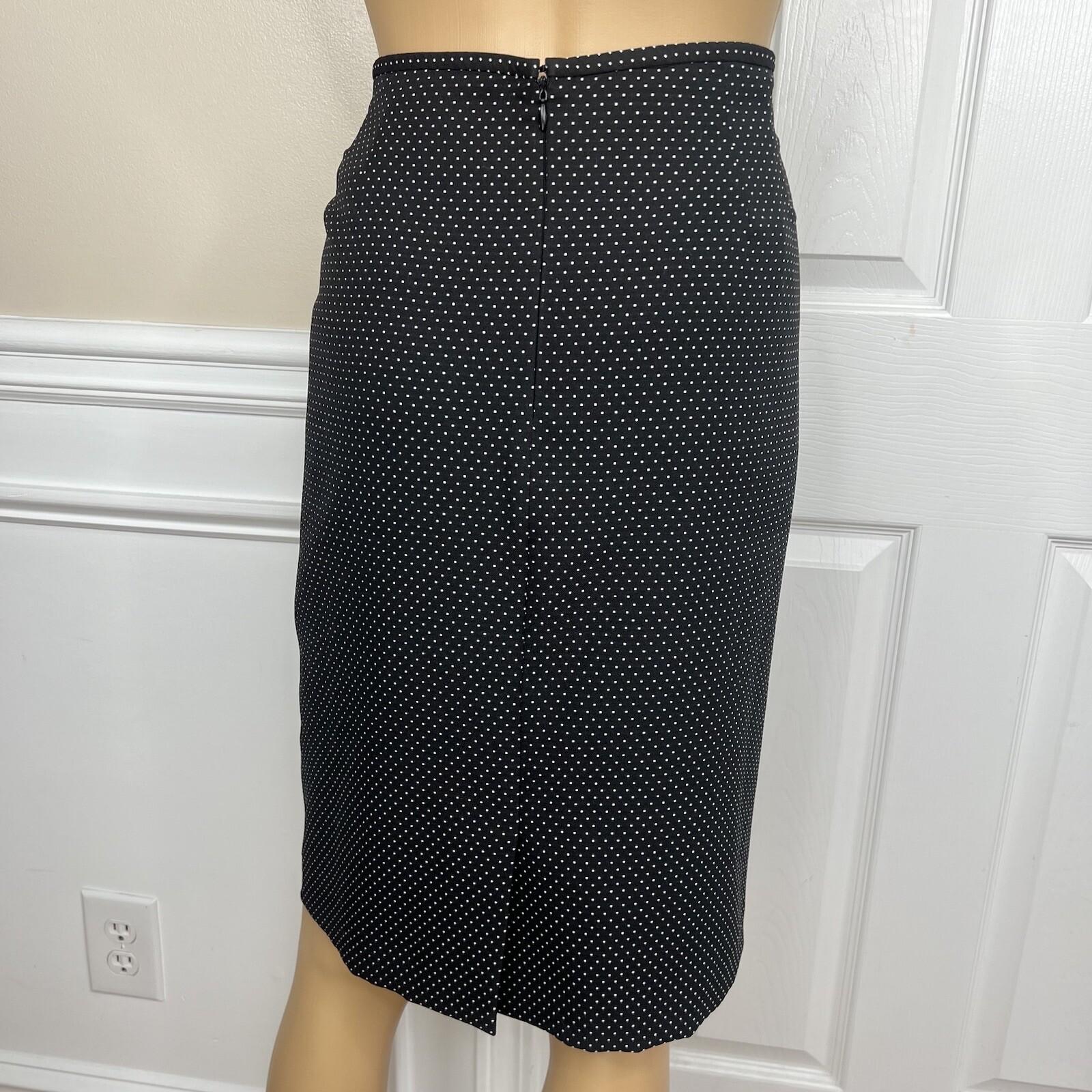 10-693.jpg Le Suit Women Polyester Skirt Suit Size 14 Black White Notch Collar Lined 2PC