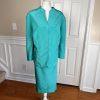 EMILY Women 2PC Green Polyester Lined Collarless Skirt Suit Size 22W
