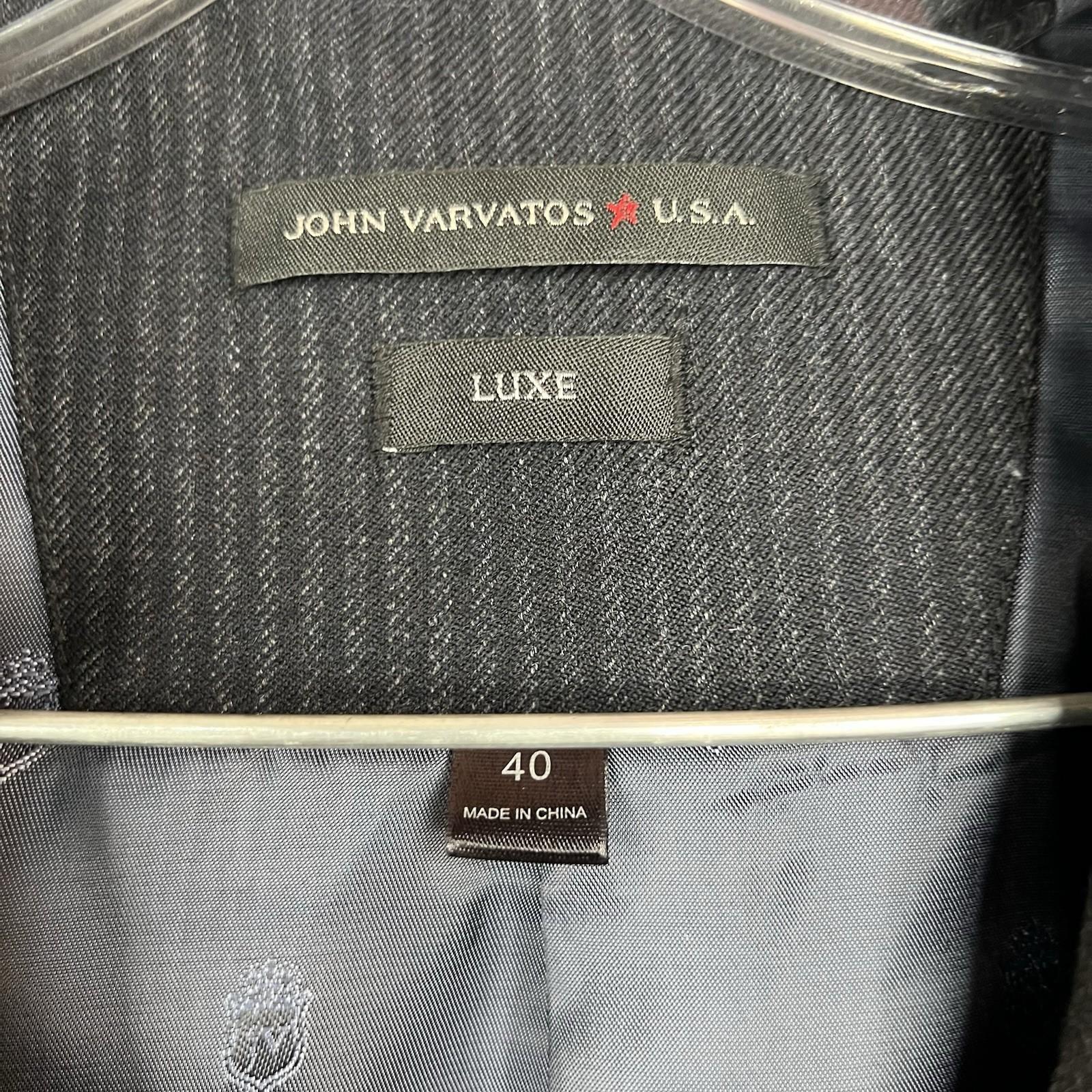 John Varvatos Luxe Men Blazer 40 Charcoal Striped Contrast Trim Lapel Sport Coat