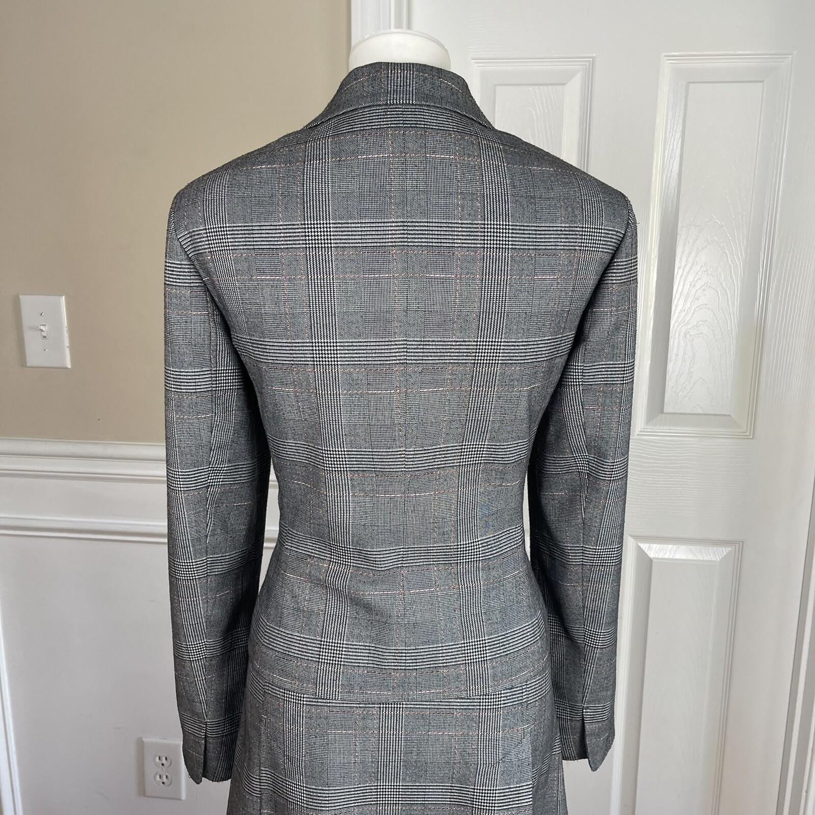 LARRY LEVINE 2PC Gray Striped Polyester Blend Stretch Pleated Skirt Suit Size 8