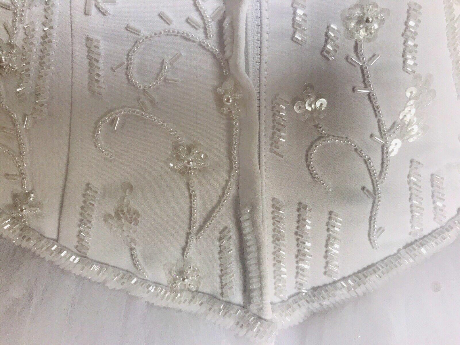 DAVID'S BRIDAL Strapless Tulle Lace Ball Gown White Wedding Dress Size 8 Beaded