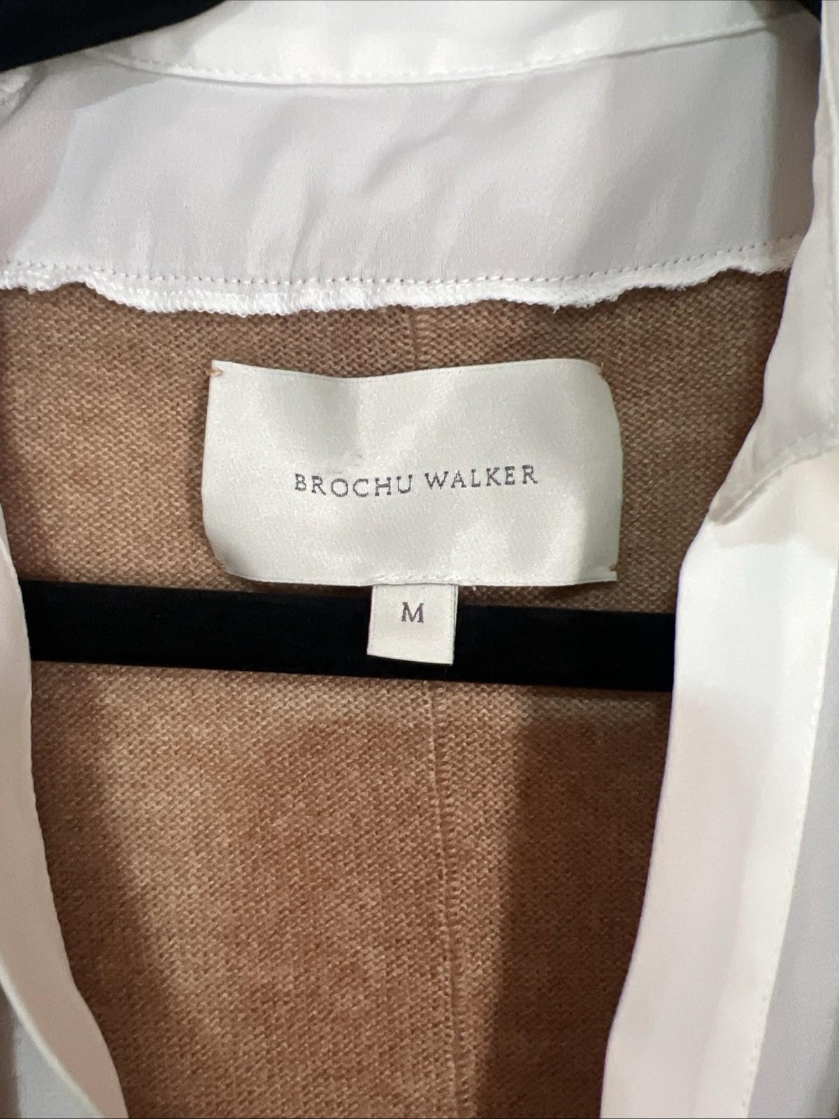 Brochu Walker Callie Layered Looker Sweater M Camel Oversized White Underlayer