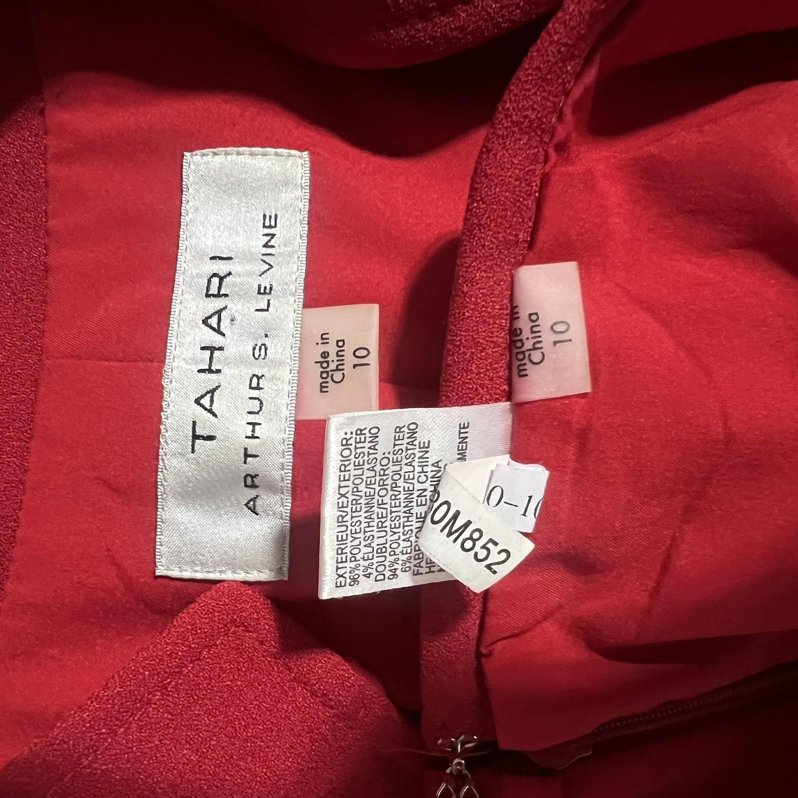 Tahari ASL Polyester Stretch Skirt Suit Size 10 Red Lined Stand Up Collar 2PC