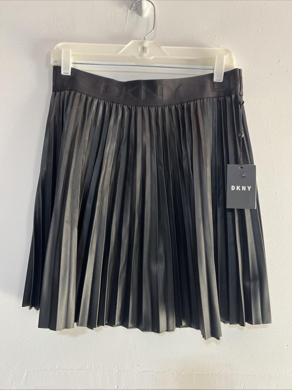 DKNY Women Faux Leather Mini Pleated Skirt Size M Black Pull On Elastic Waist