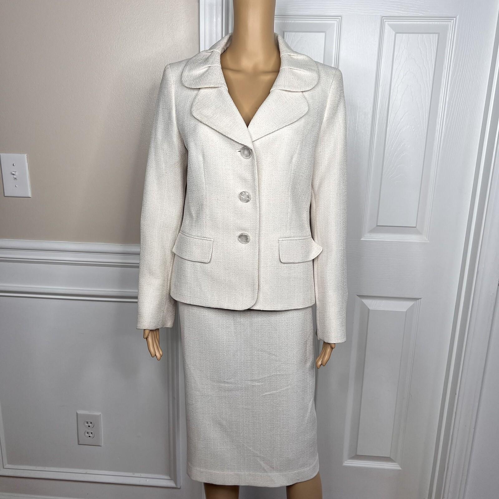 New LE SUIT Women 2PC Champagne Polyester Metallic Cocktail Skirt Suit Size 10
