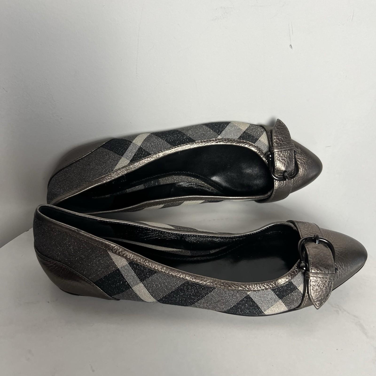 Burberry Check Pattern Metallic Toe Flat Shoes Size 40 Cap Buckle Accent
