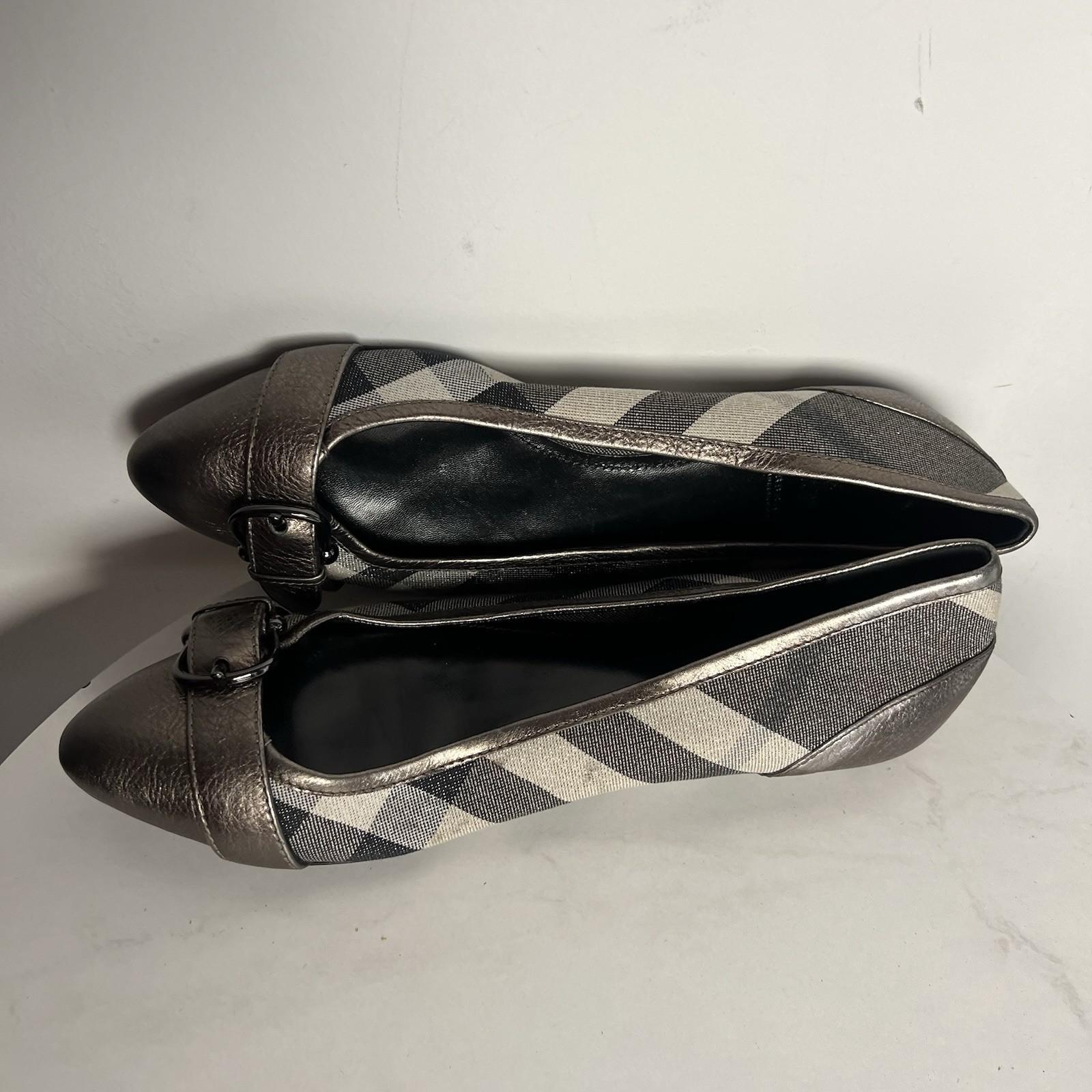 Burberry Check Pattern Metallic Toe Flat Shoes Size 40 Cap Buckle Accent