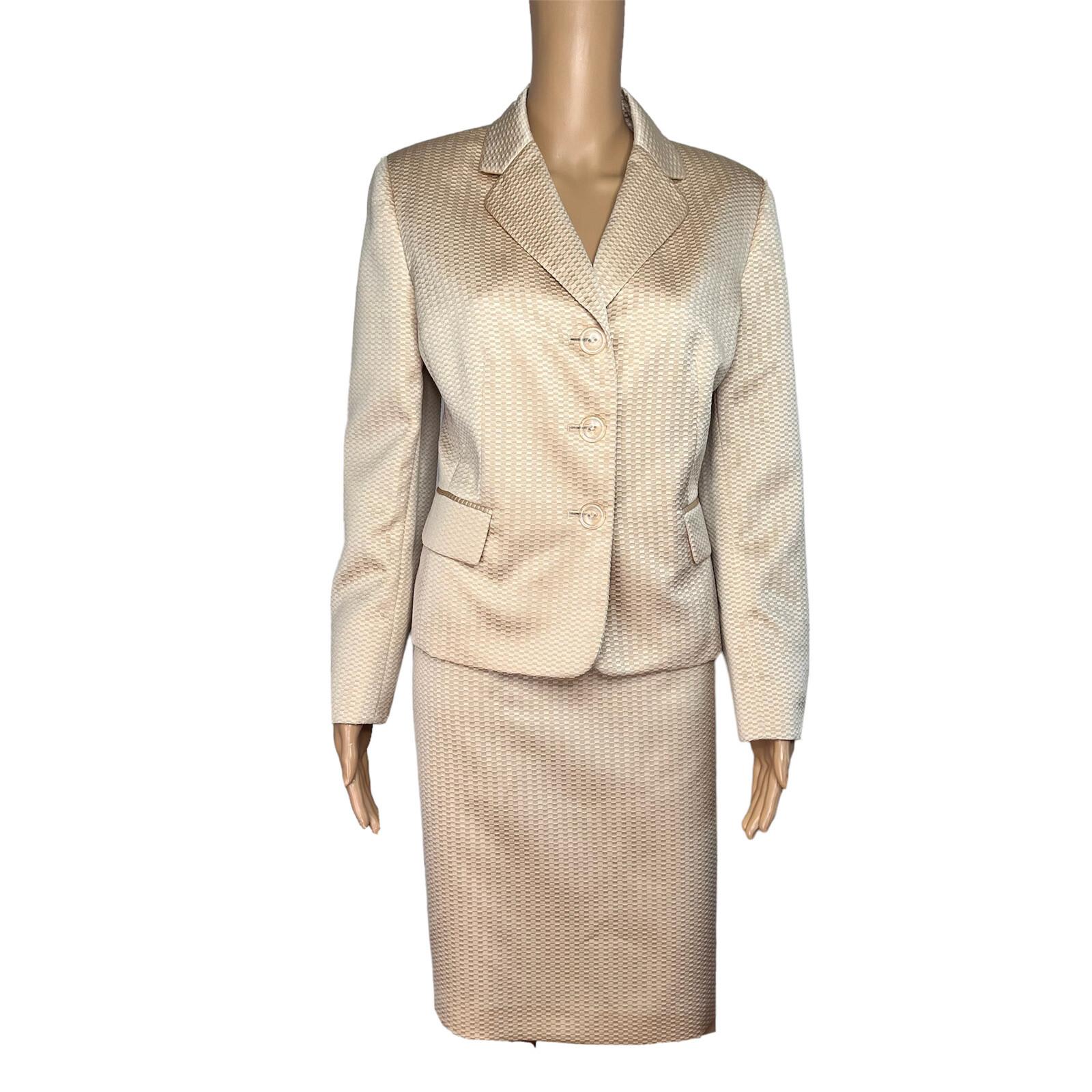 10-7731.jpg EVAN PICONE Women Skirt Suit Size 12P Honey Polyester Lined Cocktail 2PC
