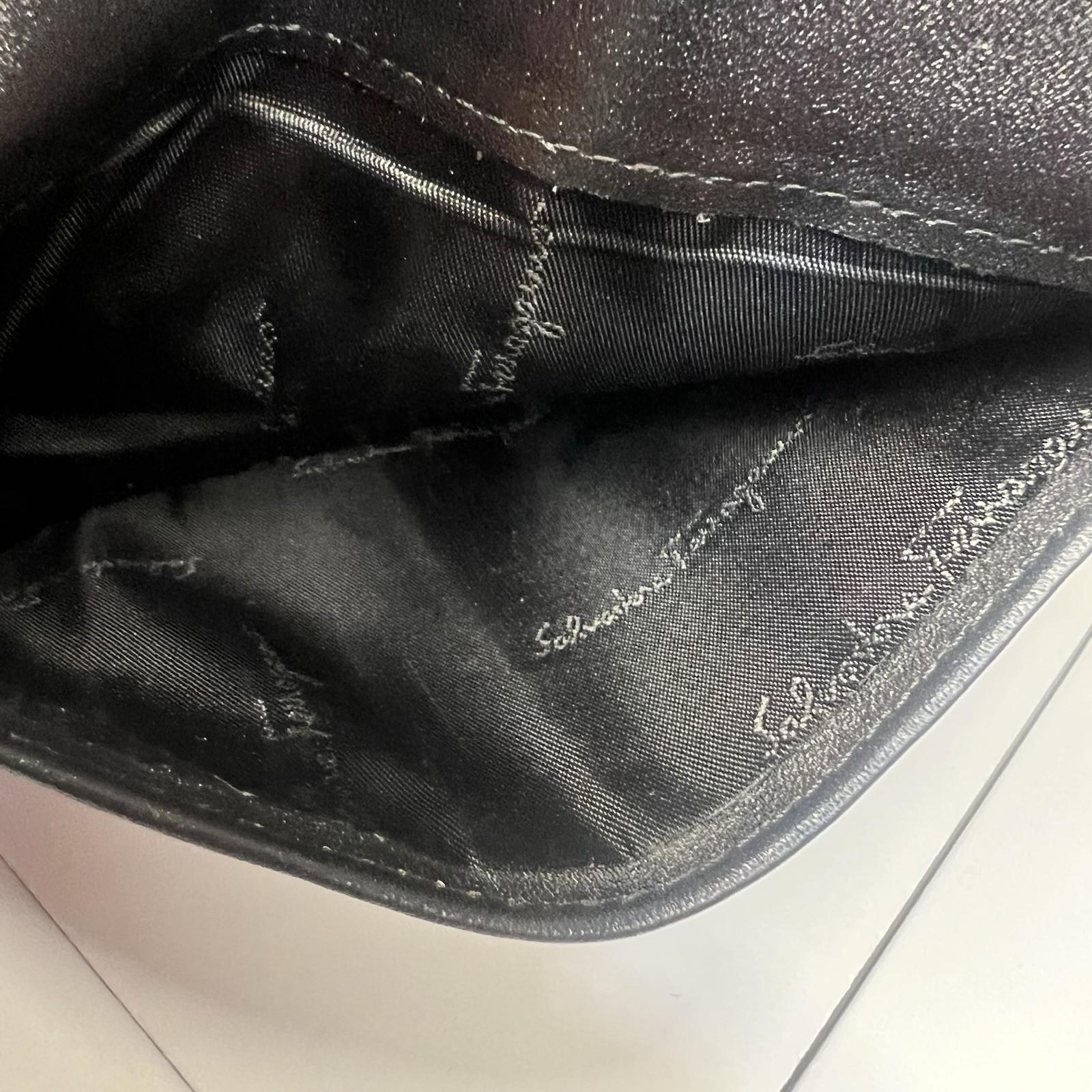 Salvatore Ferragamo Leather Passport Credit Cards Holder Wallet Black Made Italy