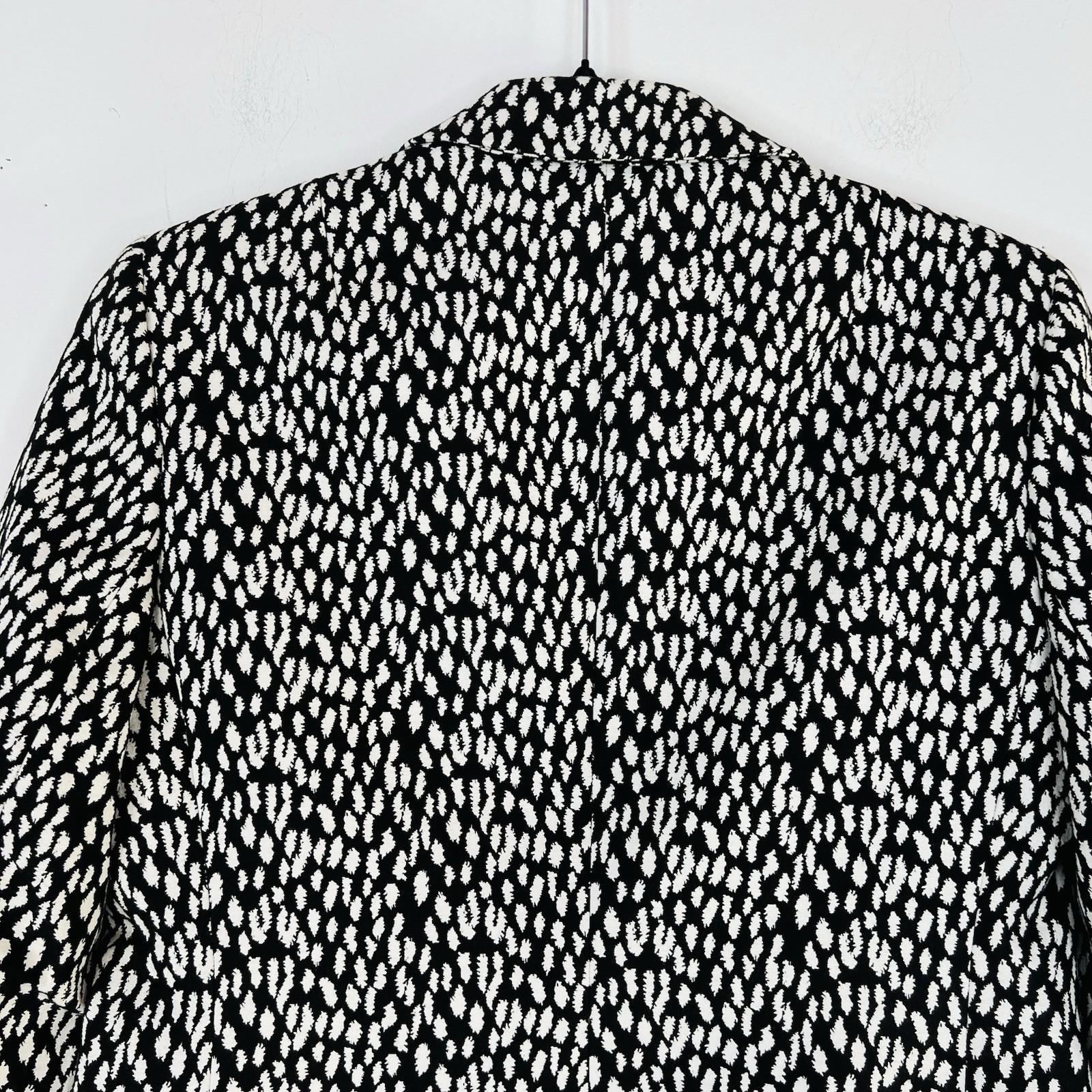 Banana Republic Cotton Polyester Blazer Size 4 Black White Notch Collar Career